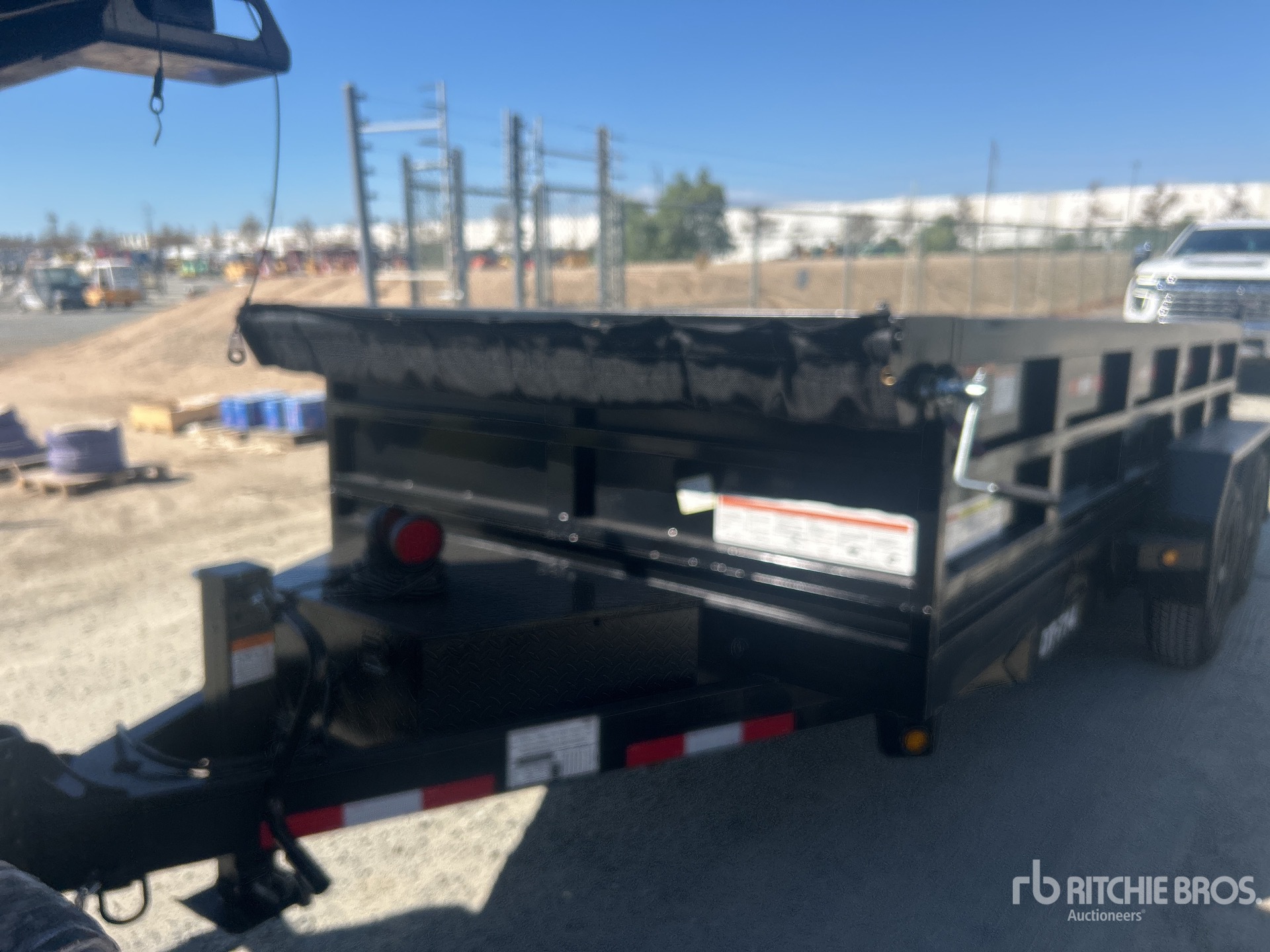 2027 DENTON DT-7142