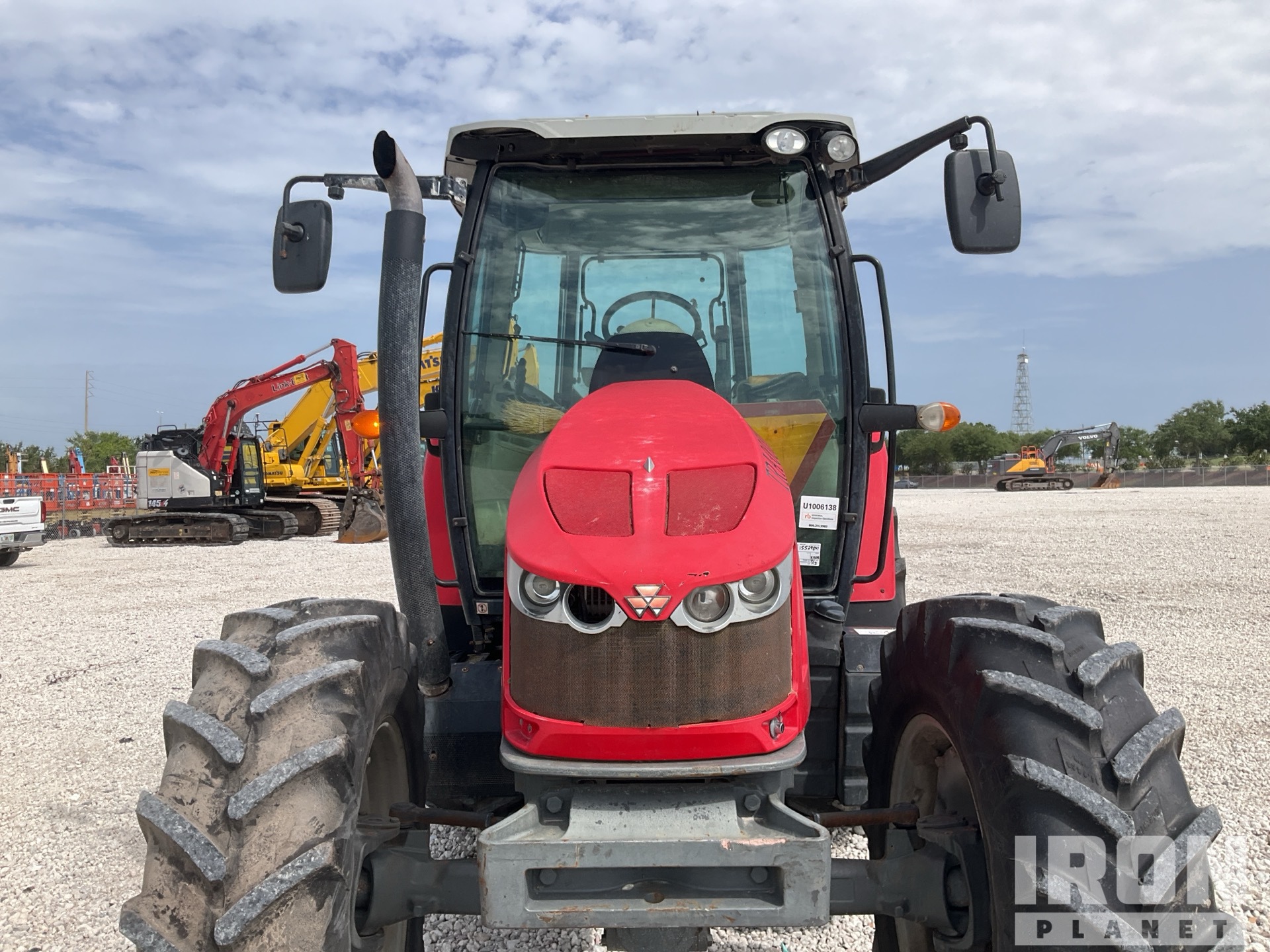 2014 Massey Ferguson 5612