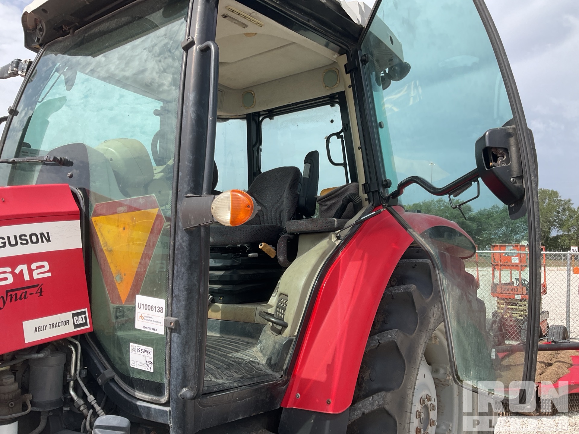 2014 Massey Ferguson 5612