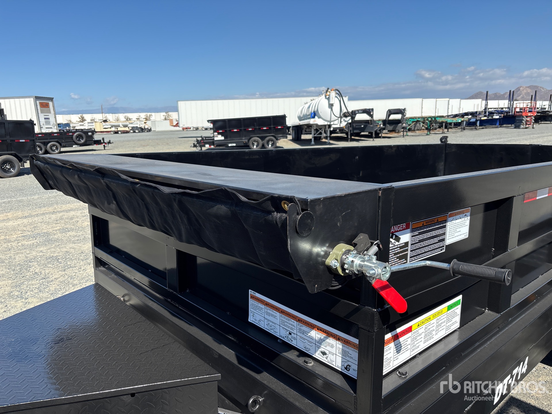 2027 DENTON DT-714