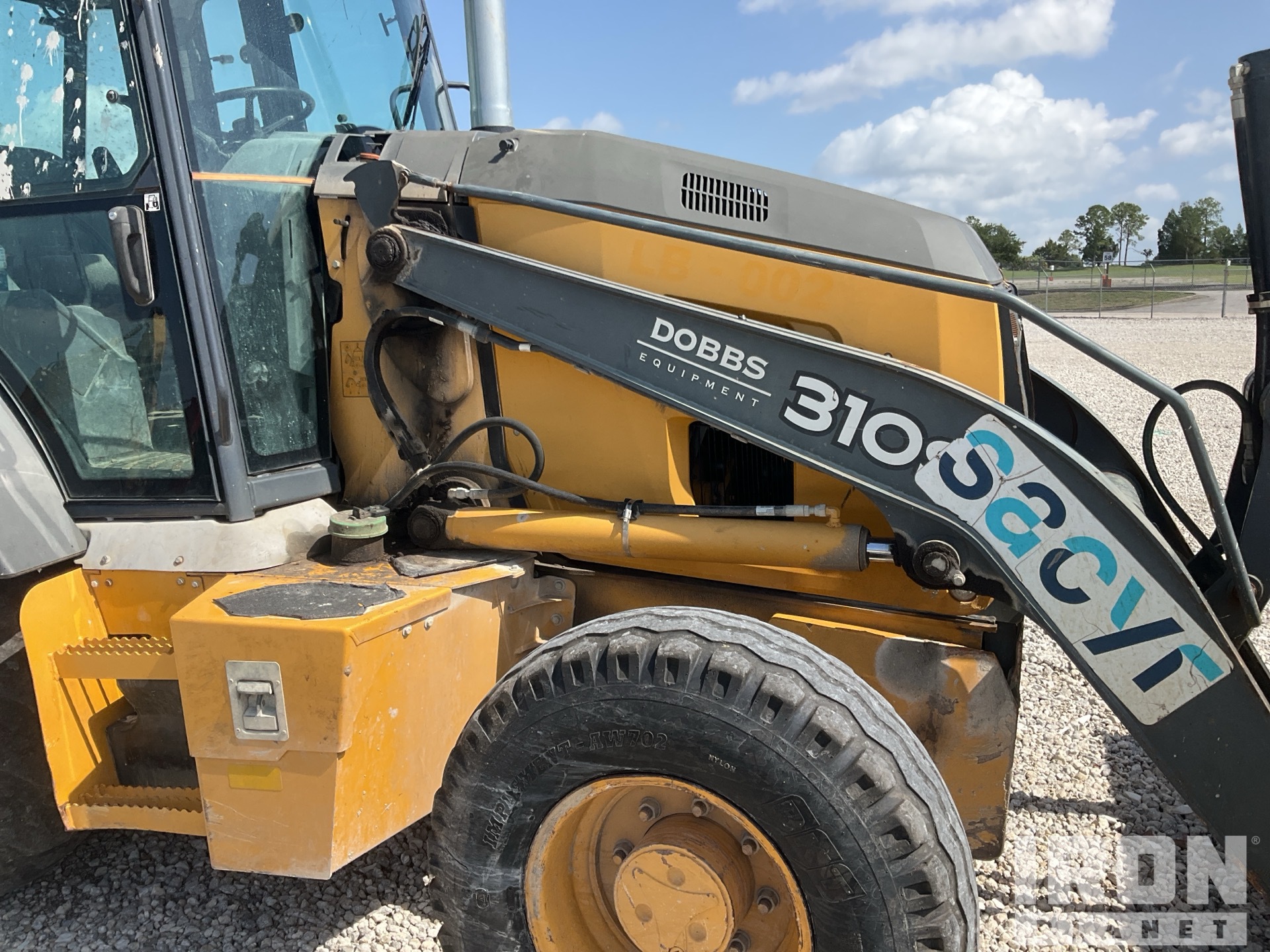 2018 John Deere 310SL