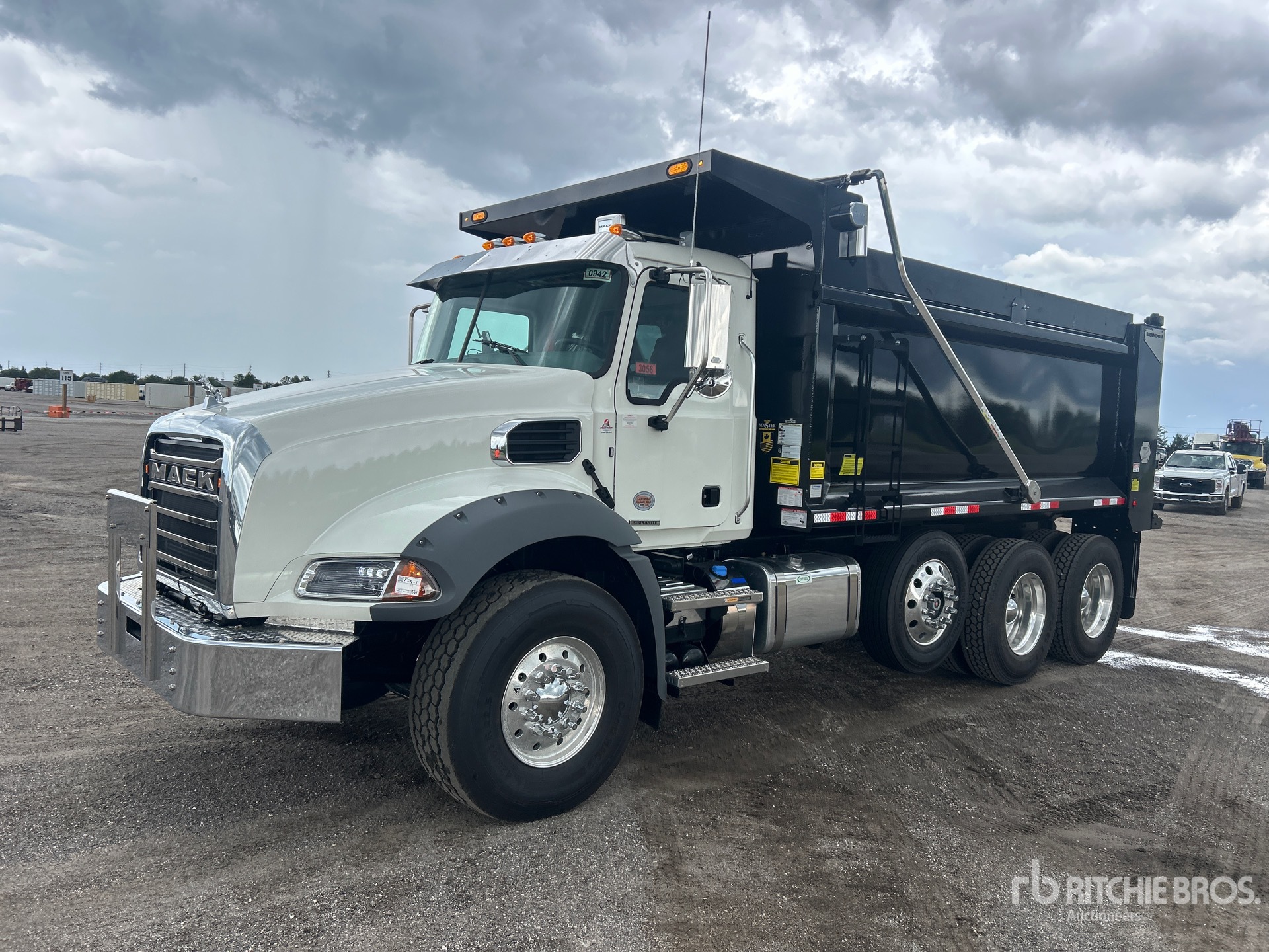 2026 Mack GR64B