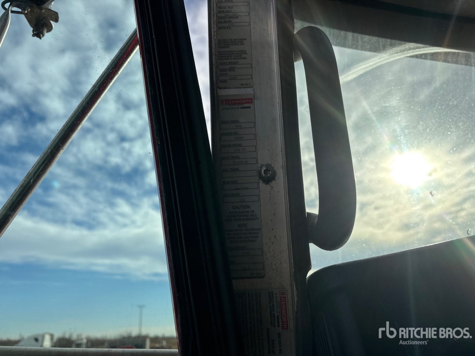2013 Kenworth W900