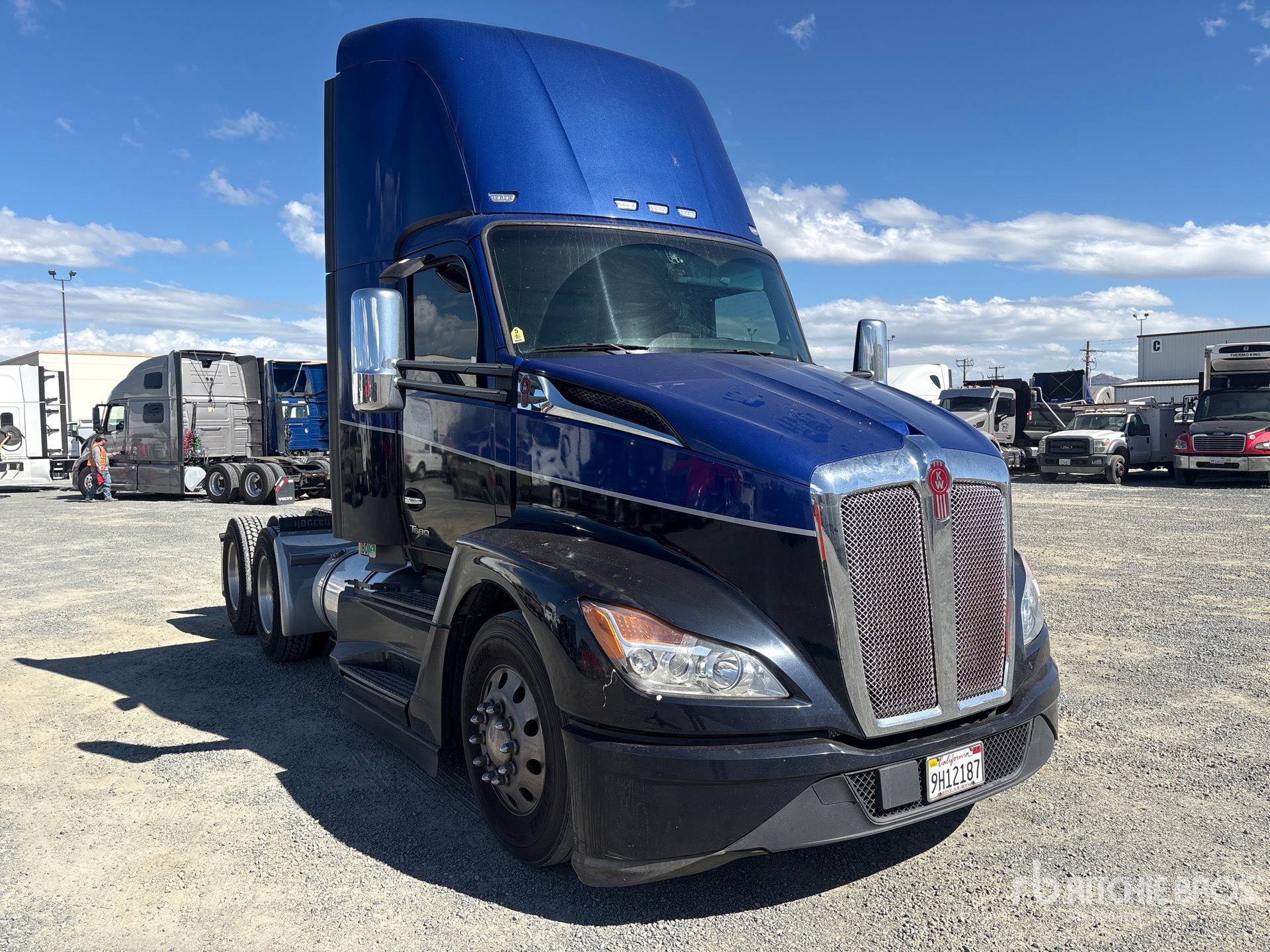 2023 Kenworth T680
