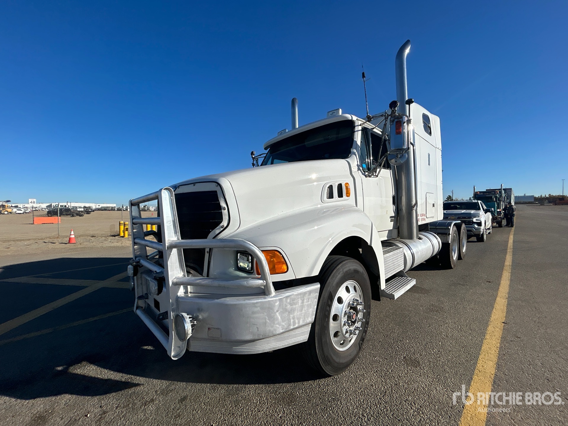 2006 Sterling AT9500