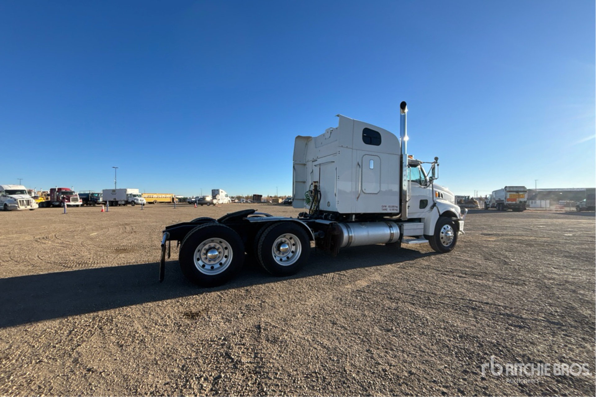 2006 Sterling AT9500