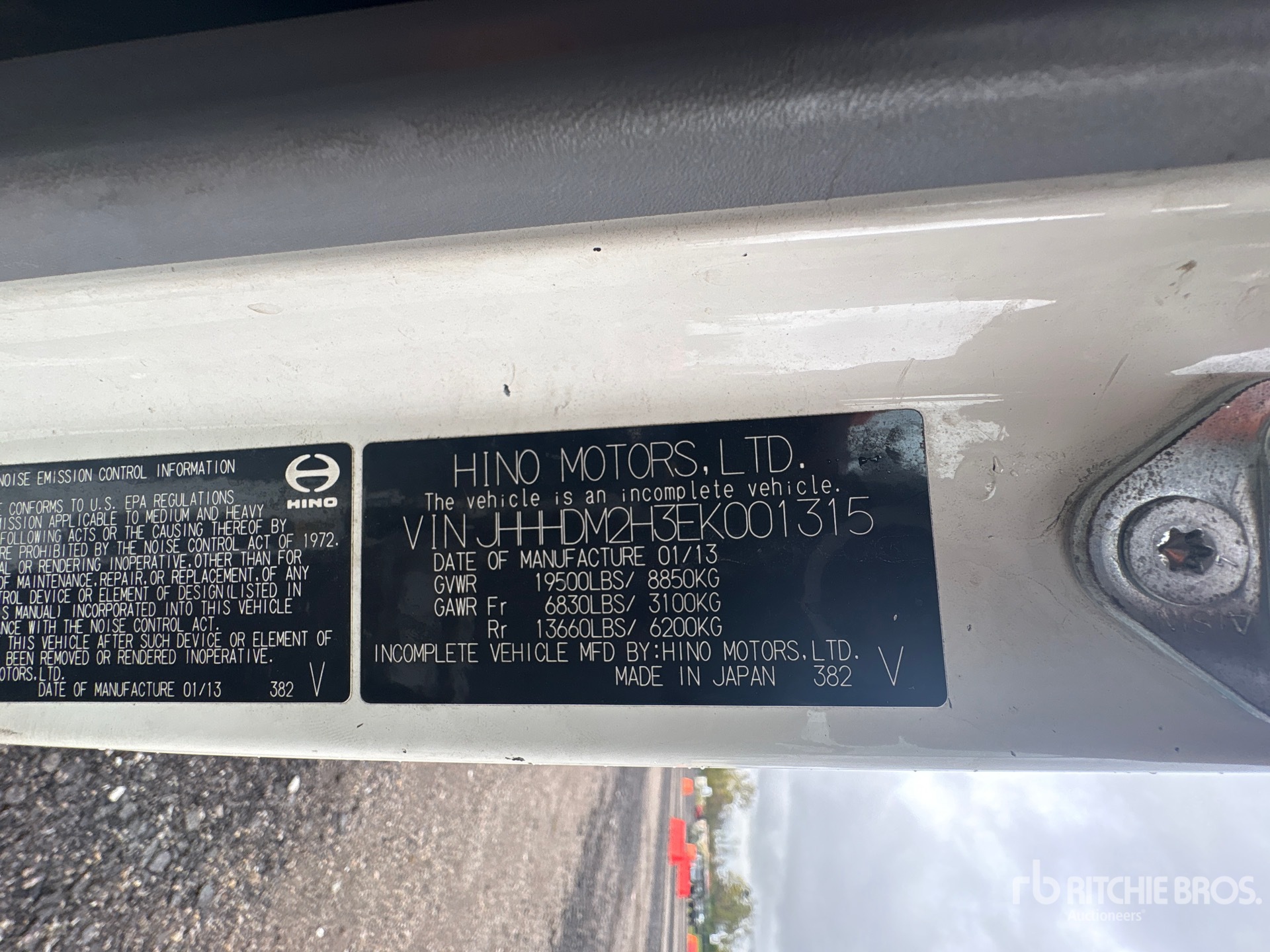 2014 Hino 195