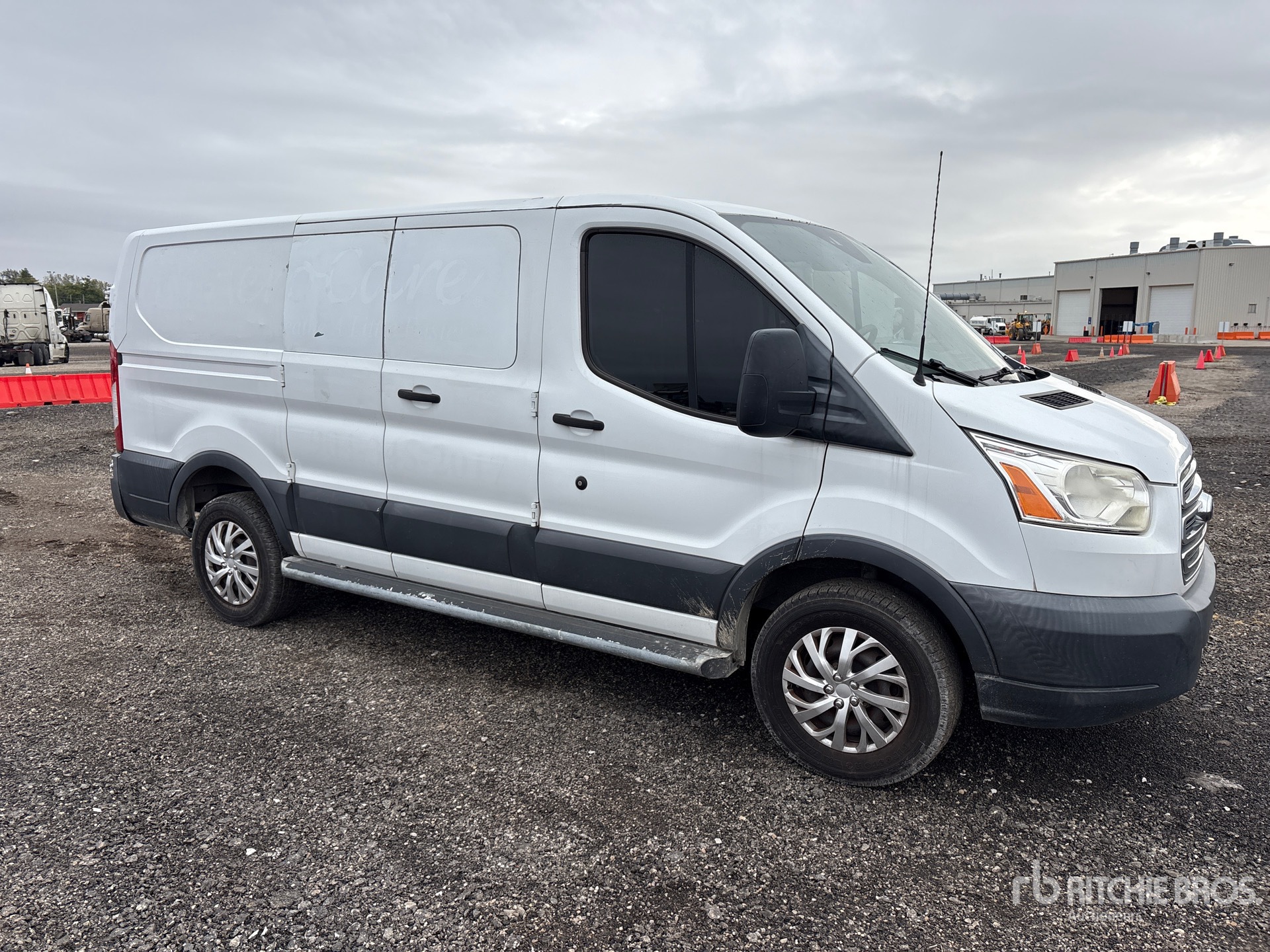 2018 Ford TRANSIT 250