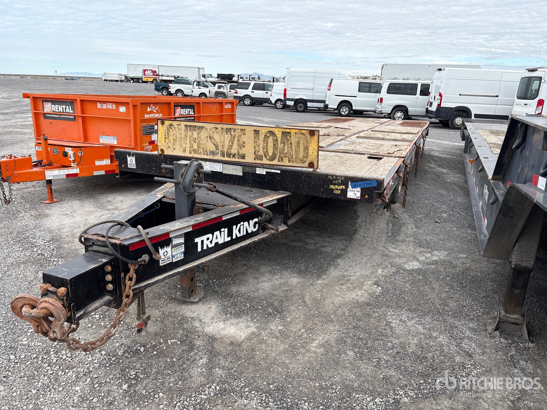 Photo of 2020 Trail King 18000 lb 35 ft Tri/A