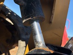 Hydraulics with Bucket Tilt Cylinders