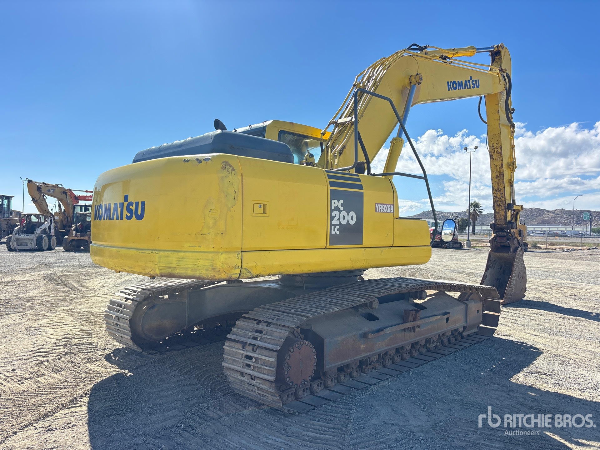2003 Komatsu PC200LC-7L