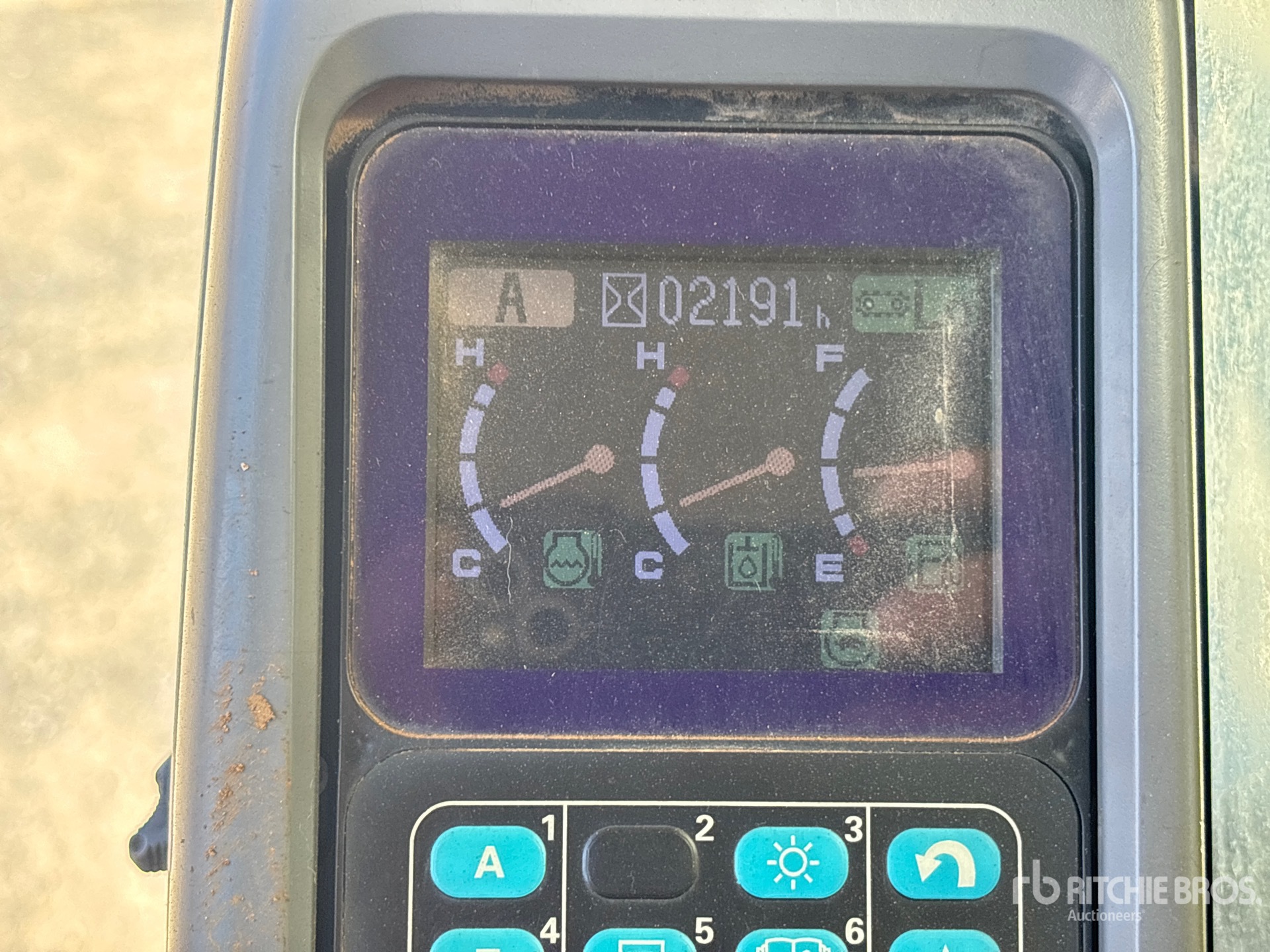 2003 Komatsu PC200LC-7L