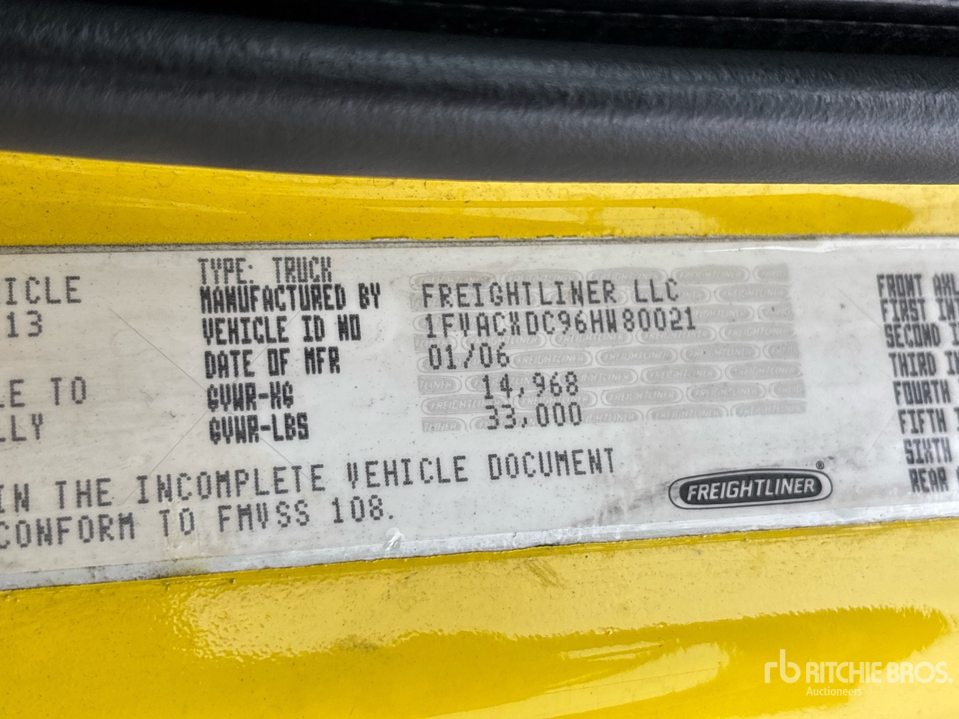 2006 Freightliner M2 106
