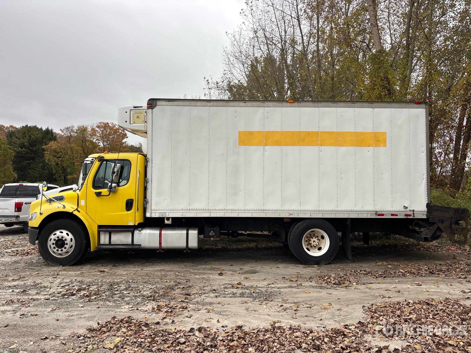 2006 Freightliner M2 106