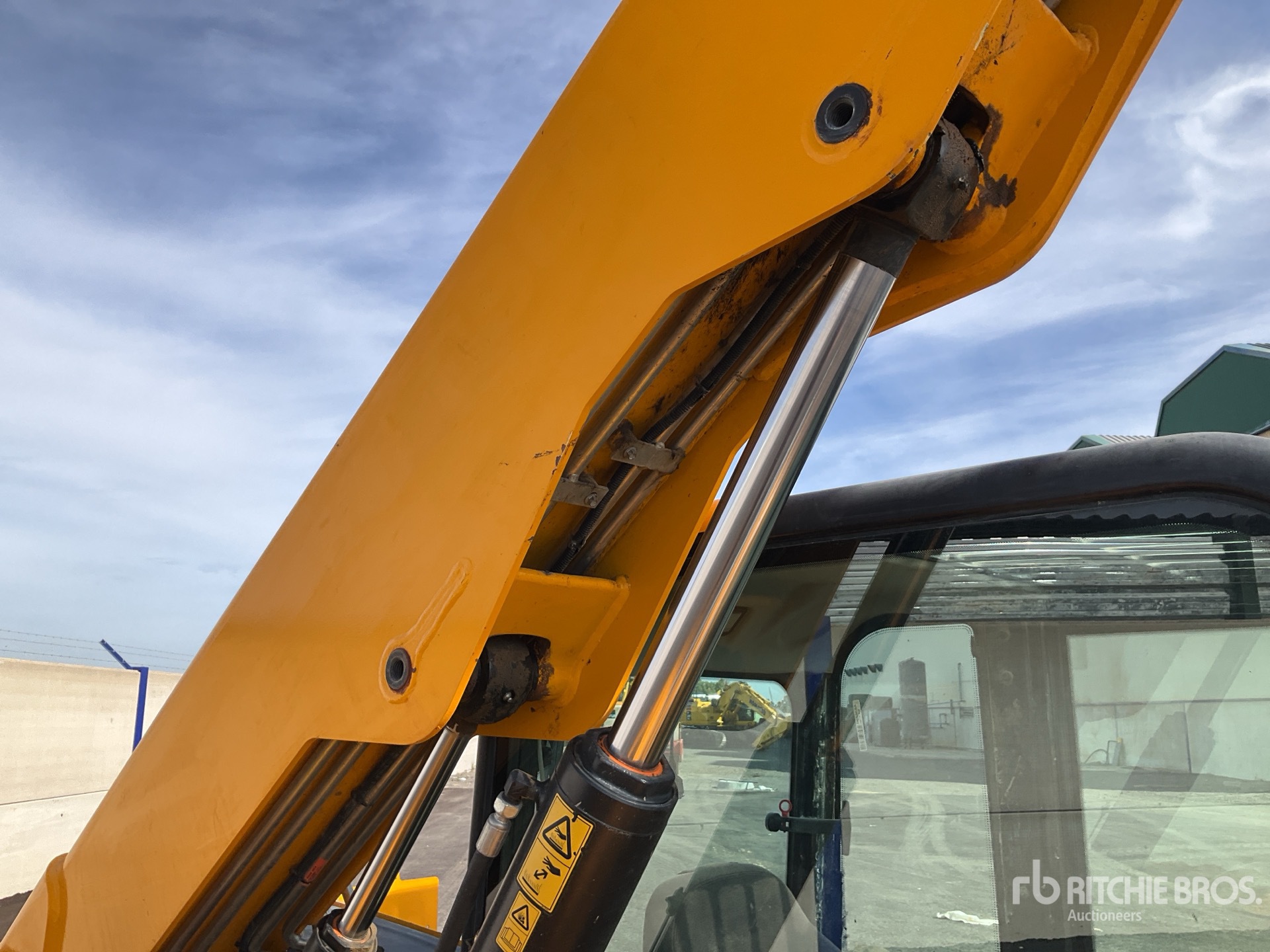 2017 JCB 525-60T4