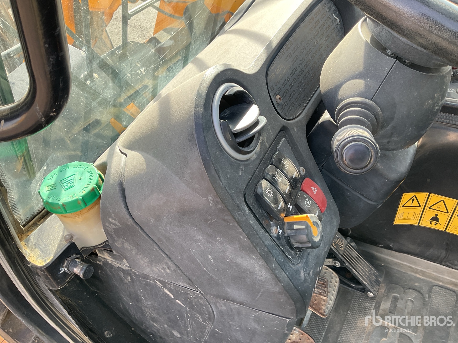 2017 JCB 525-60T4
