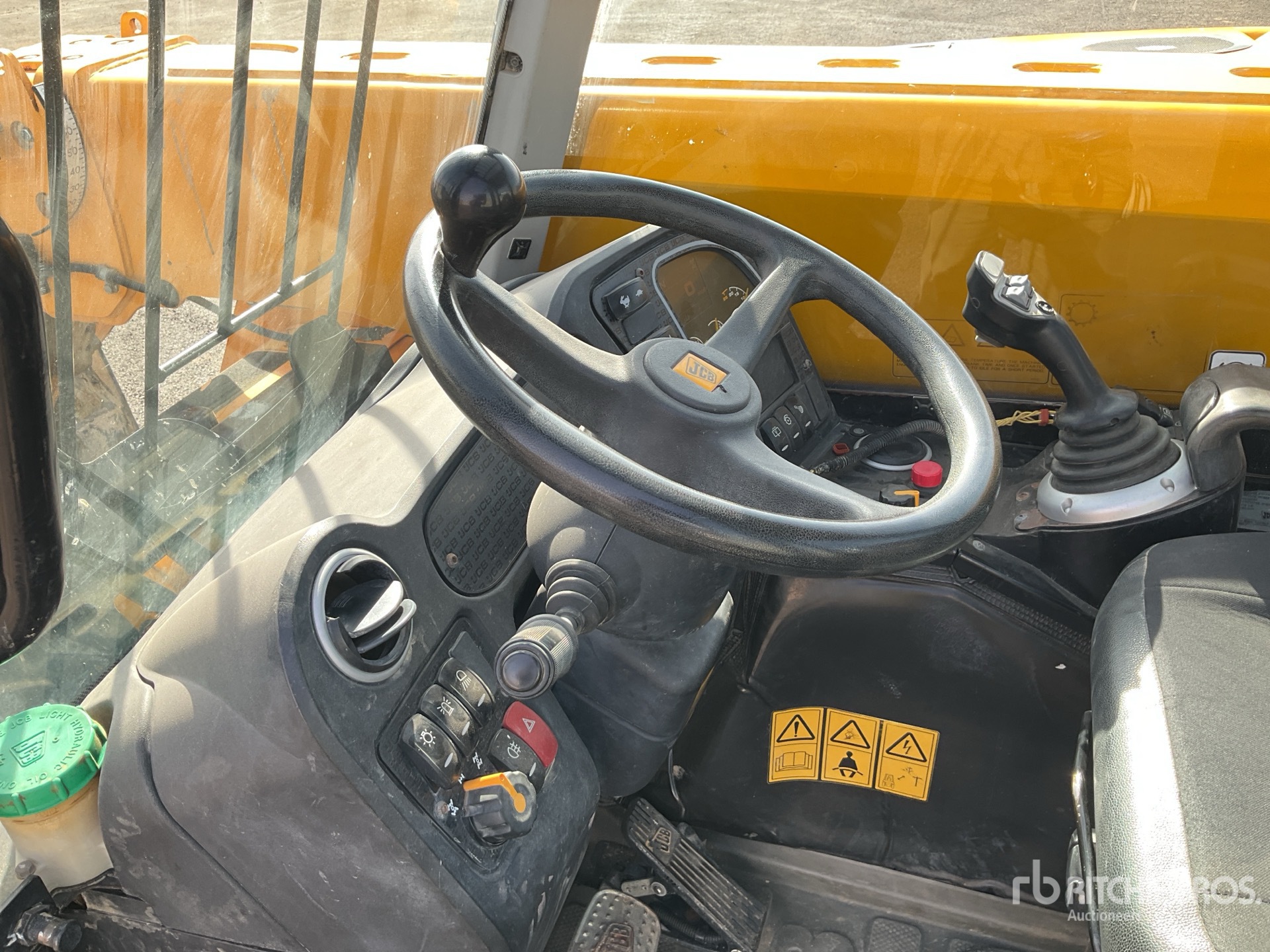 2017 JCB 525-60T4