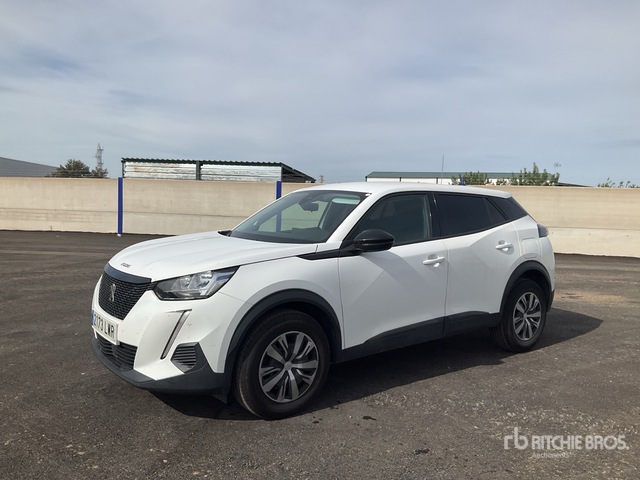 2022 Peugeot 2008 Automobile