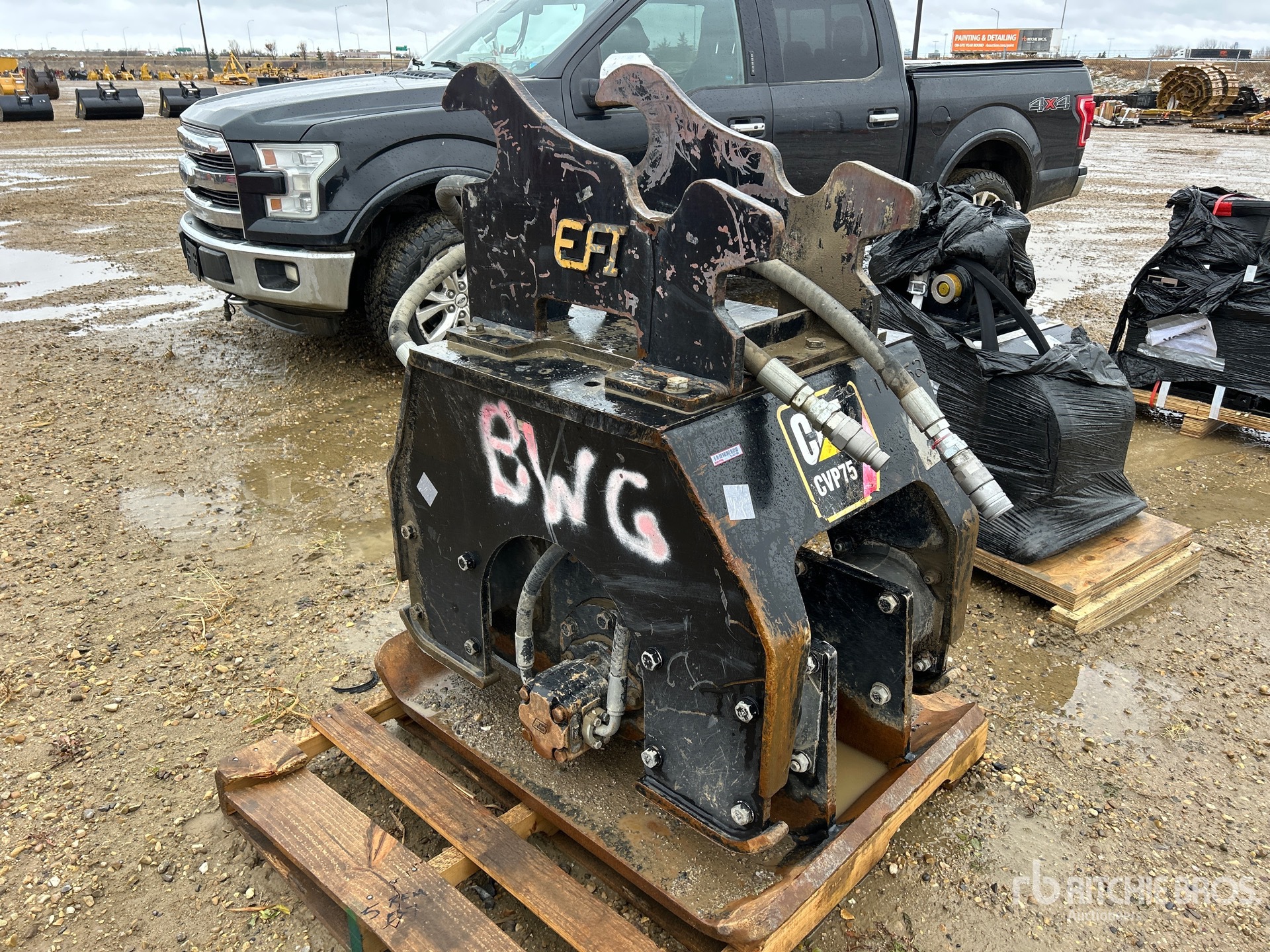 2017 Caterpillar CVP75