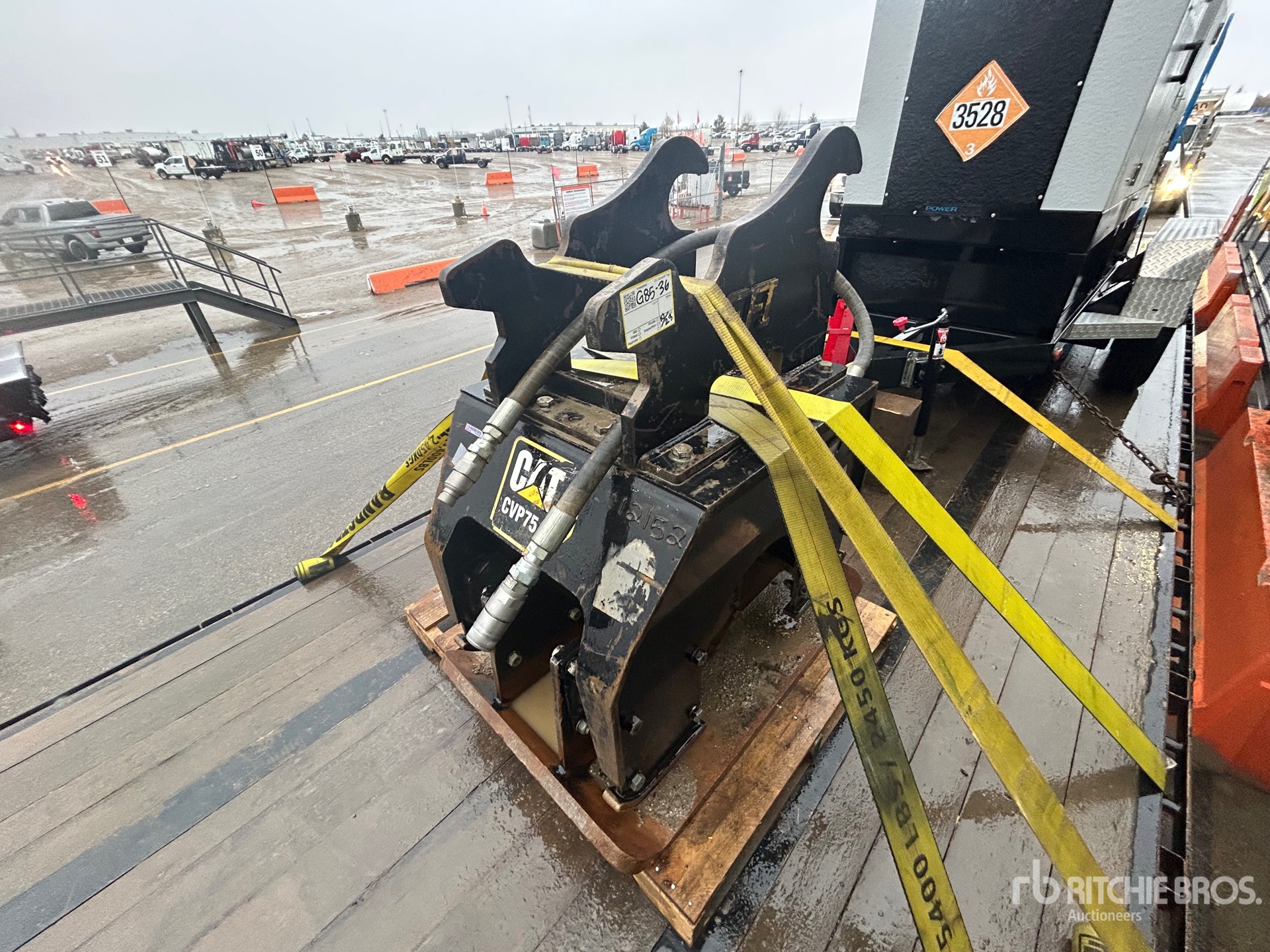 2017 Caterpillar CVP75