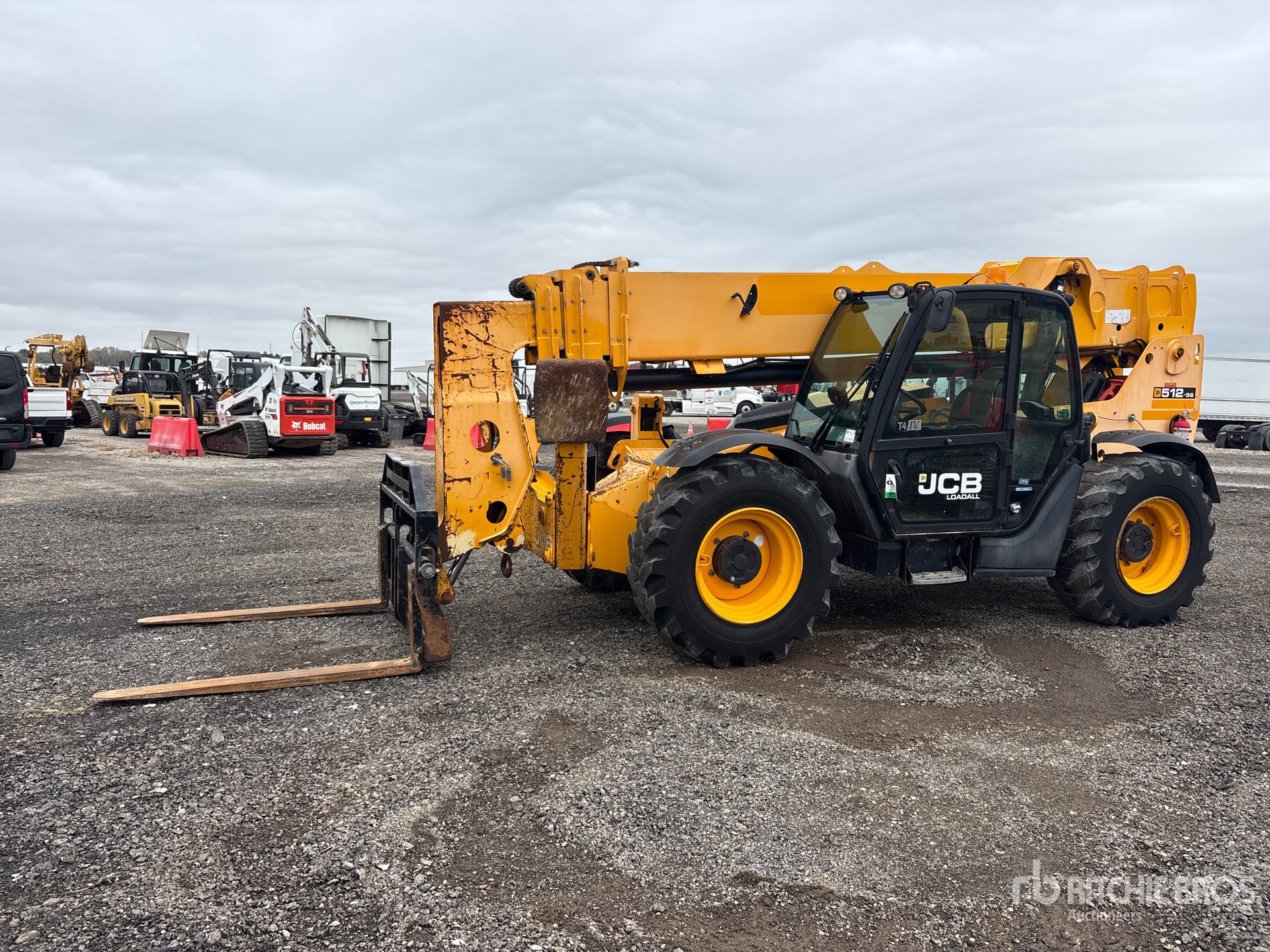 Photo of JCB 512-56