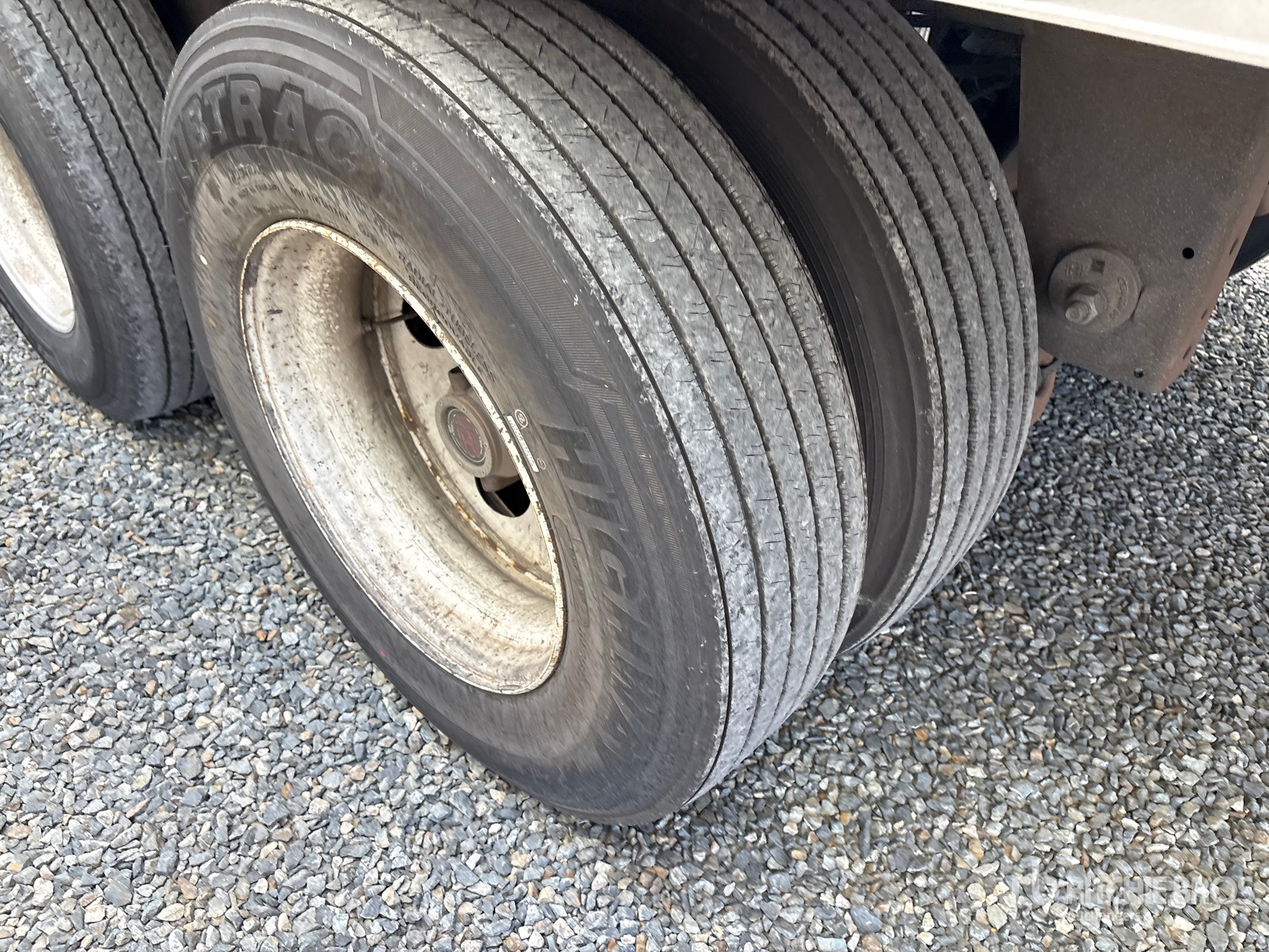 2017 Hyundai VR2530152-AS