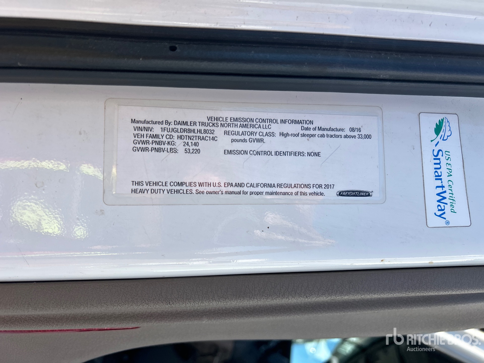 2017 Freightliner CASCADIA 125