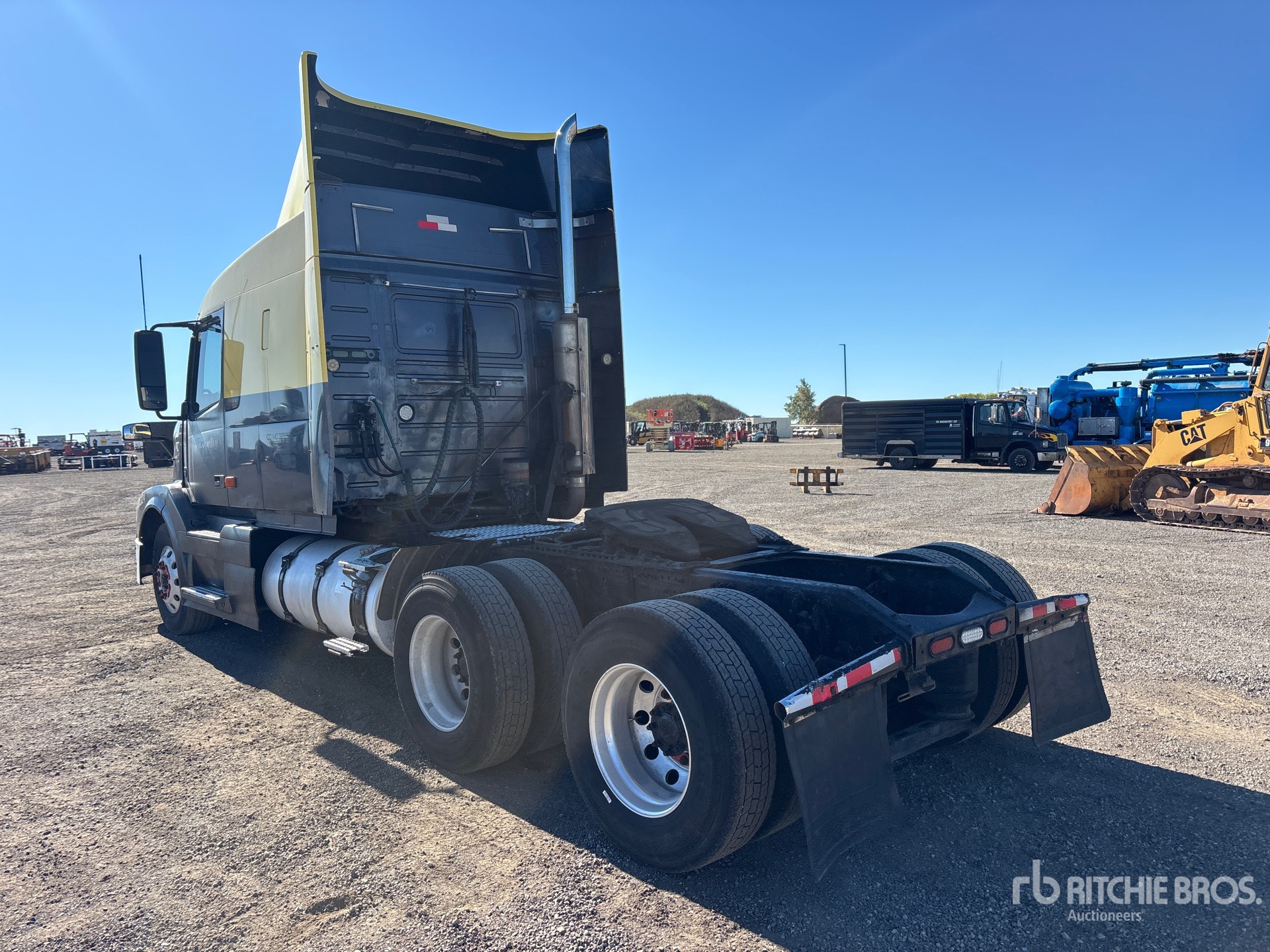 2007 Volvo VNL