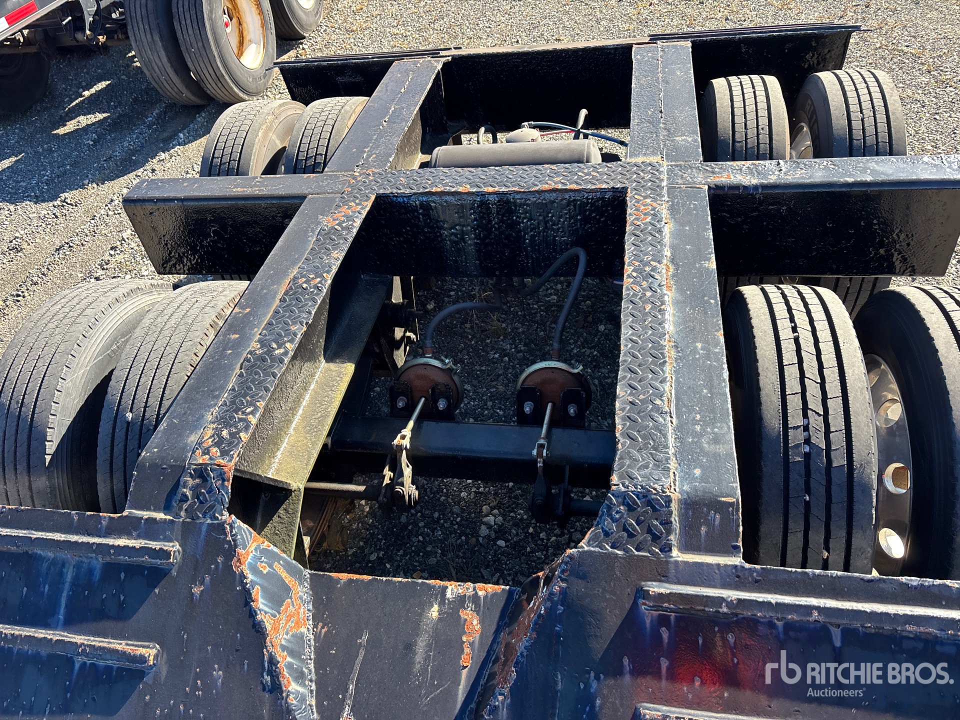 1987 Fruehauf T/A REMOVABLE GOOSENECK