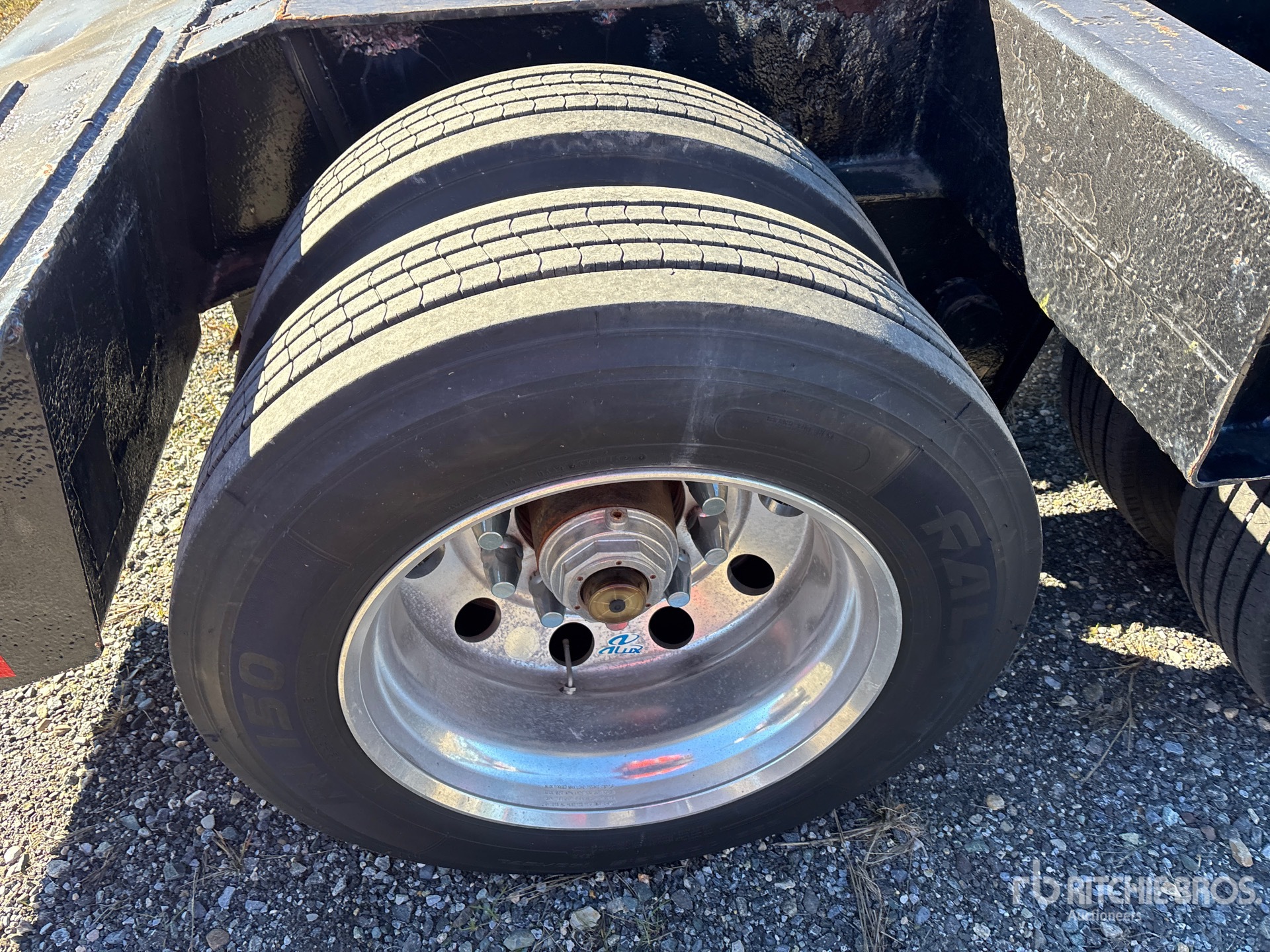 1987 Fruehauf T/A REMOVABLE GOOSENECK