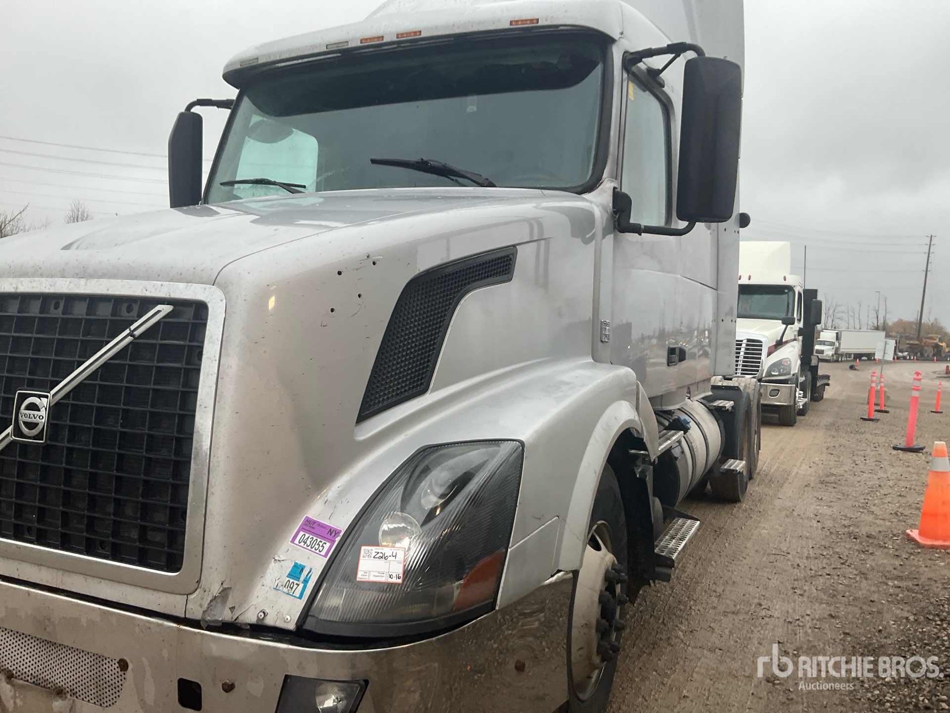 2015 Volvo VNL