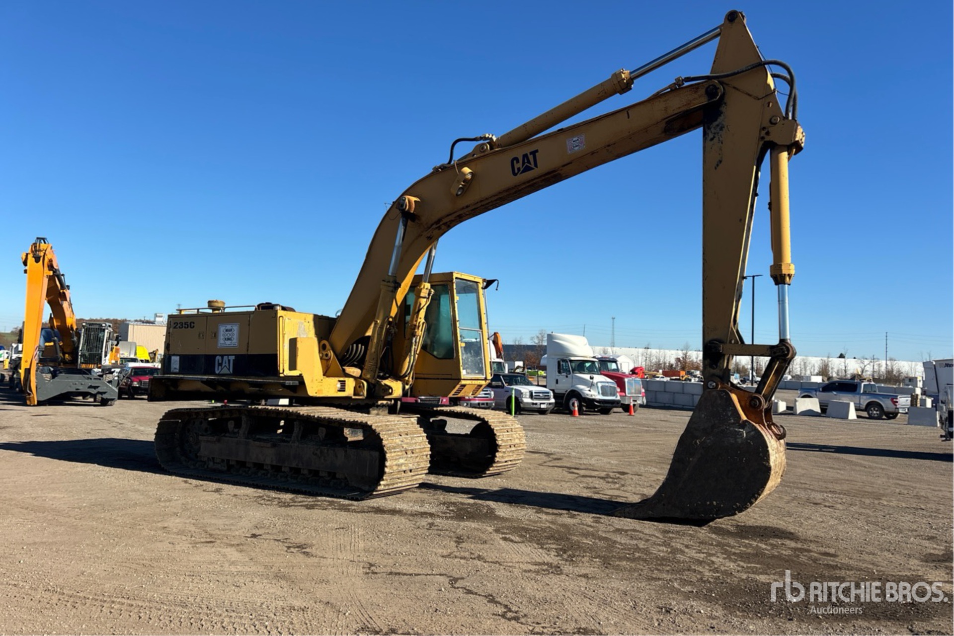 1989 Caterpillar 235C