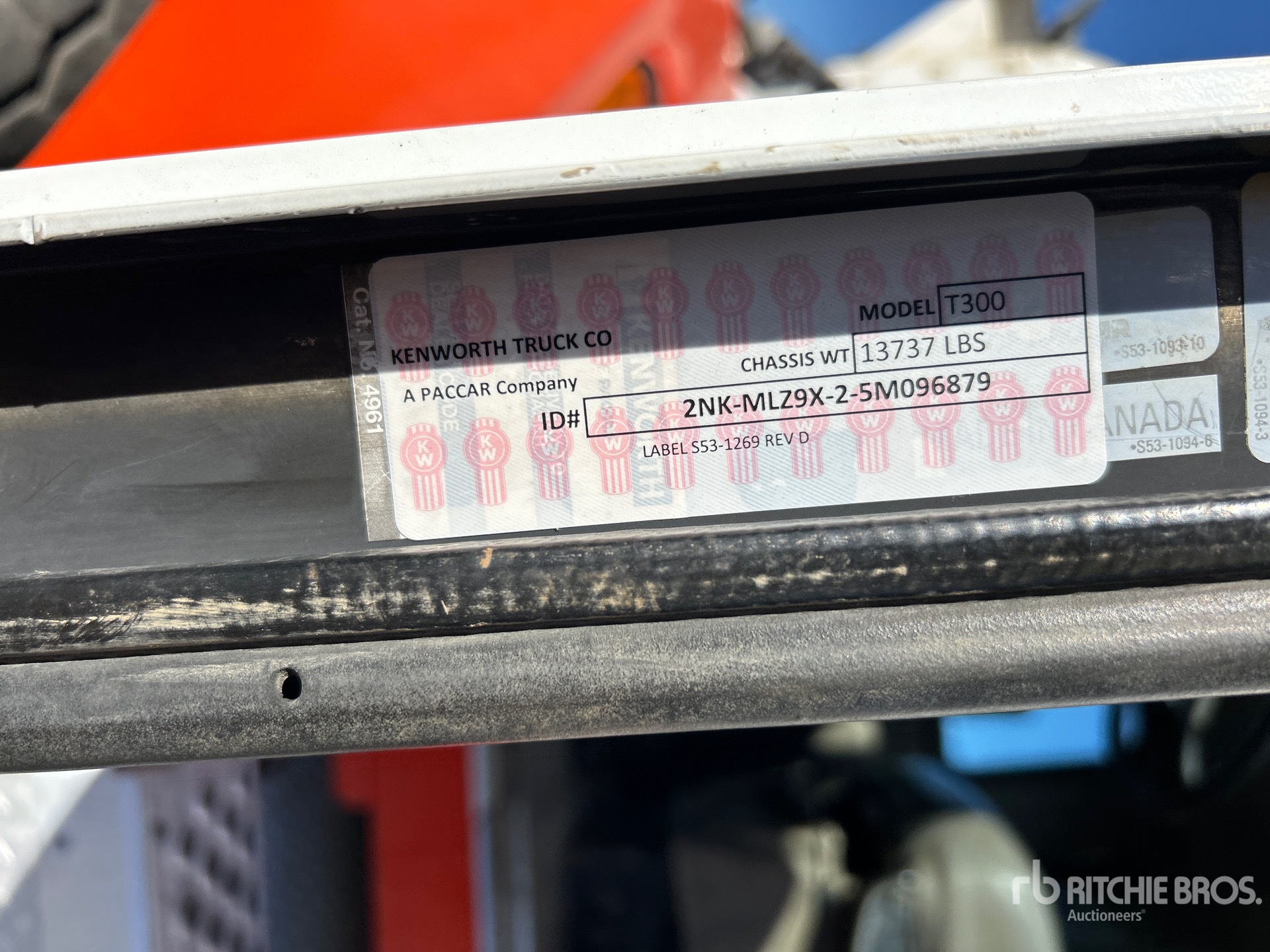 2005 Kenworth T300