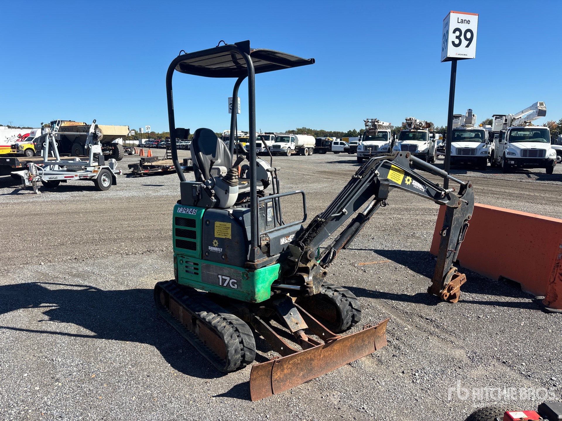 2015 John Deere 17G