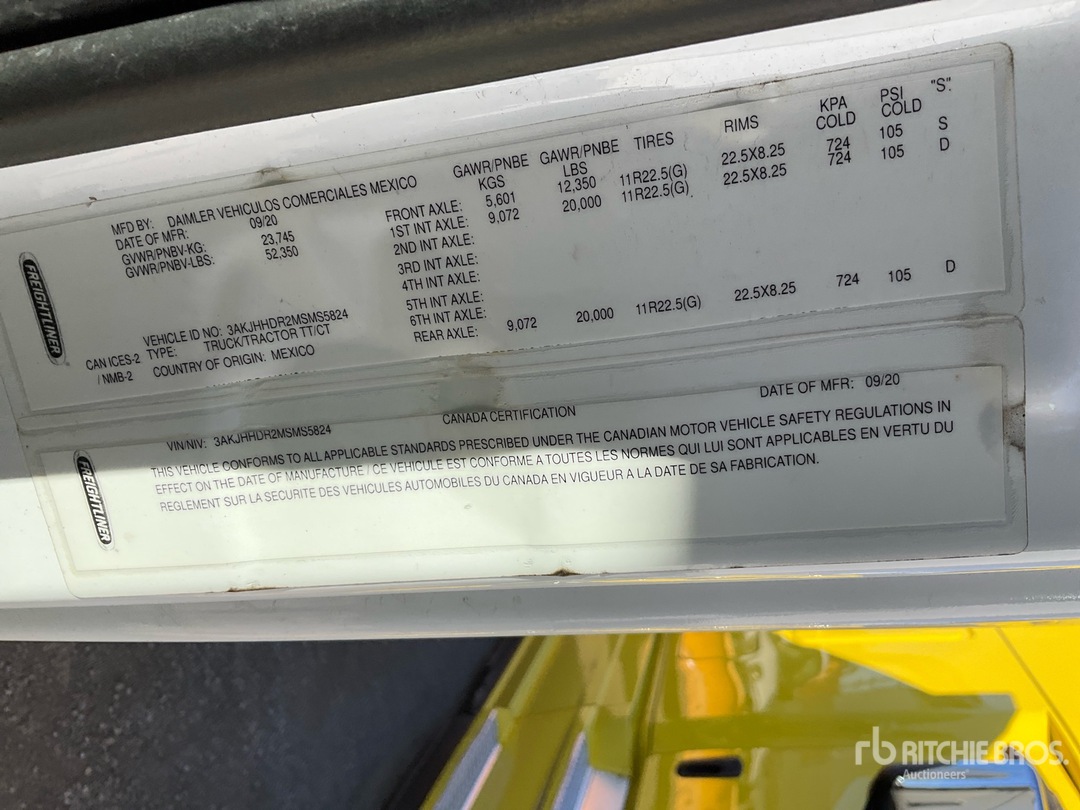 2021 Freightliner CASCADIA 126