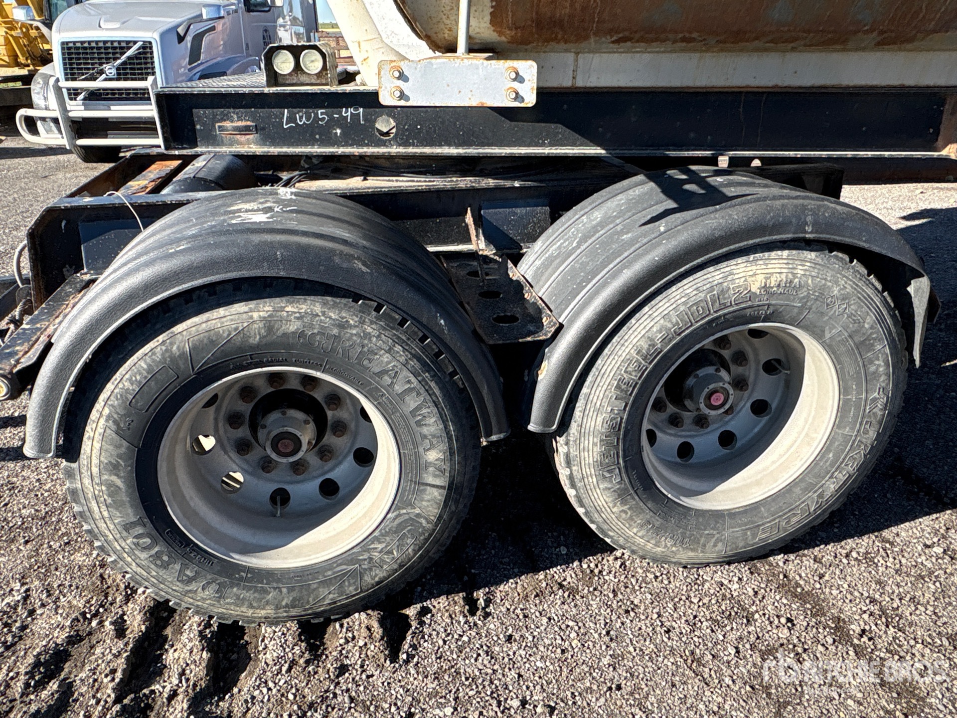 2009 Cross Country 26 ft Quad/A Turntable