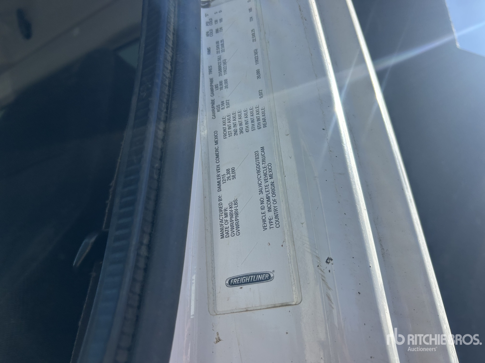 2016 Freightliner M2 106