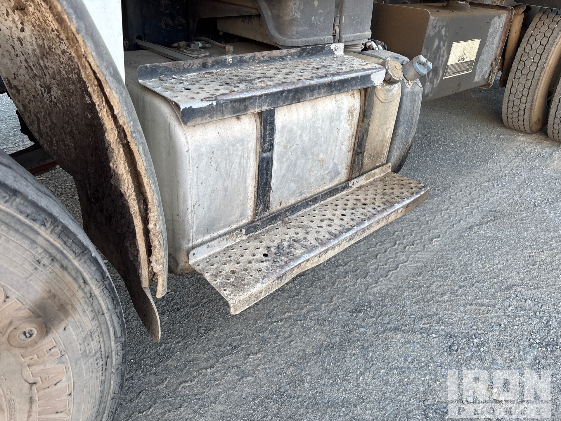 2016 Freightliner M2 106