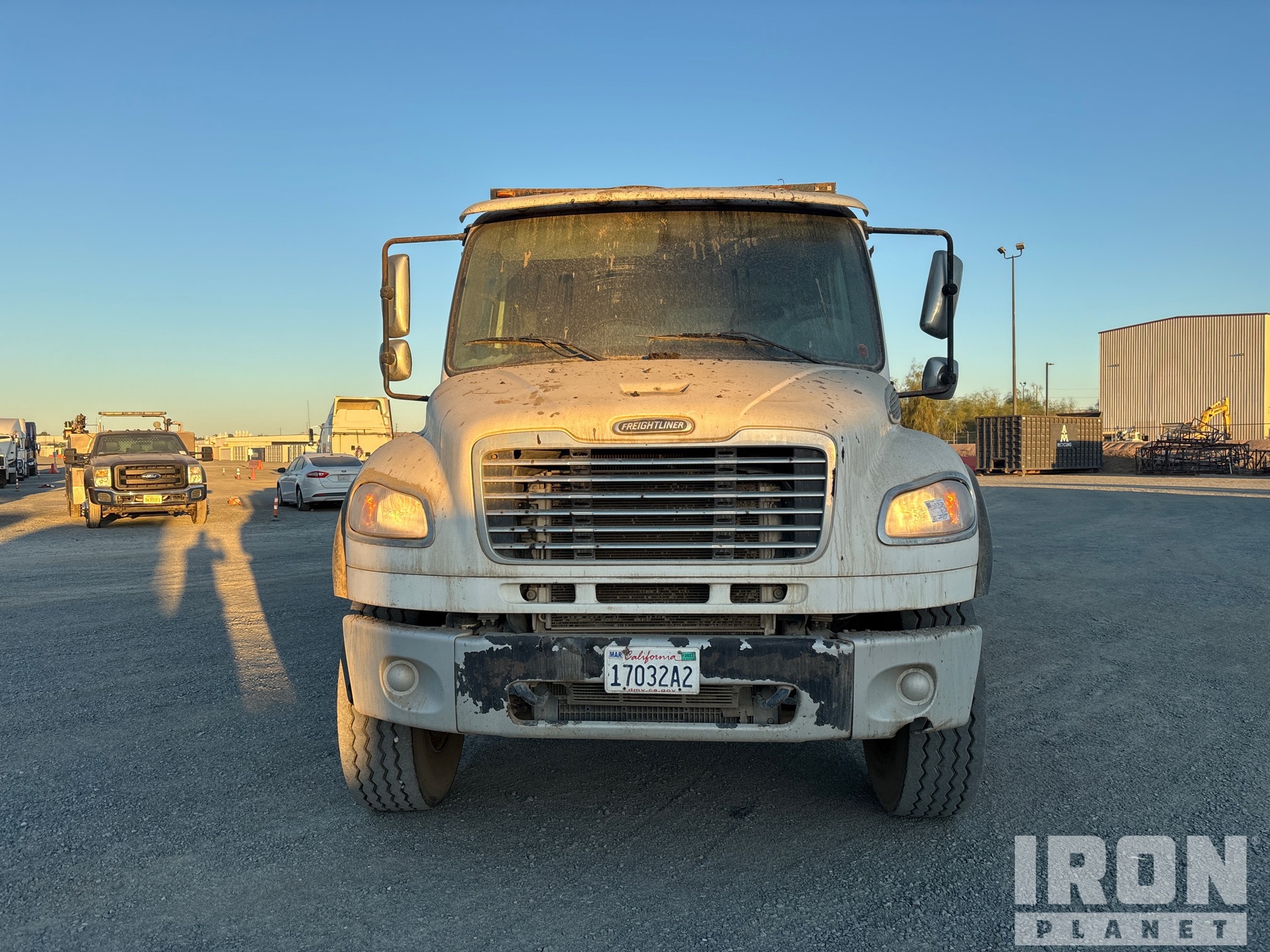 2016 Freightliner M2 106