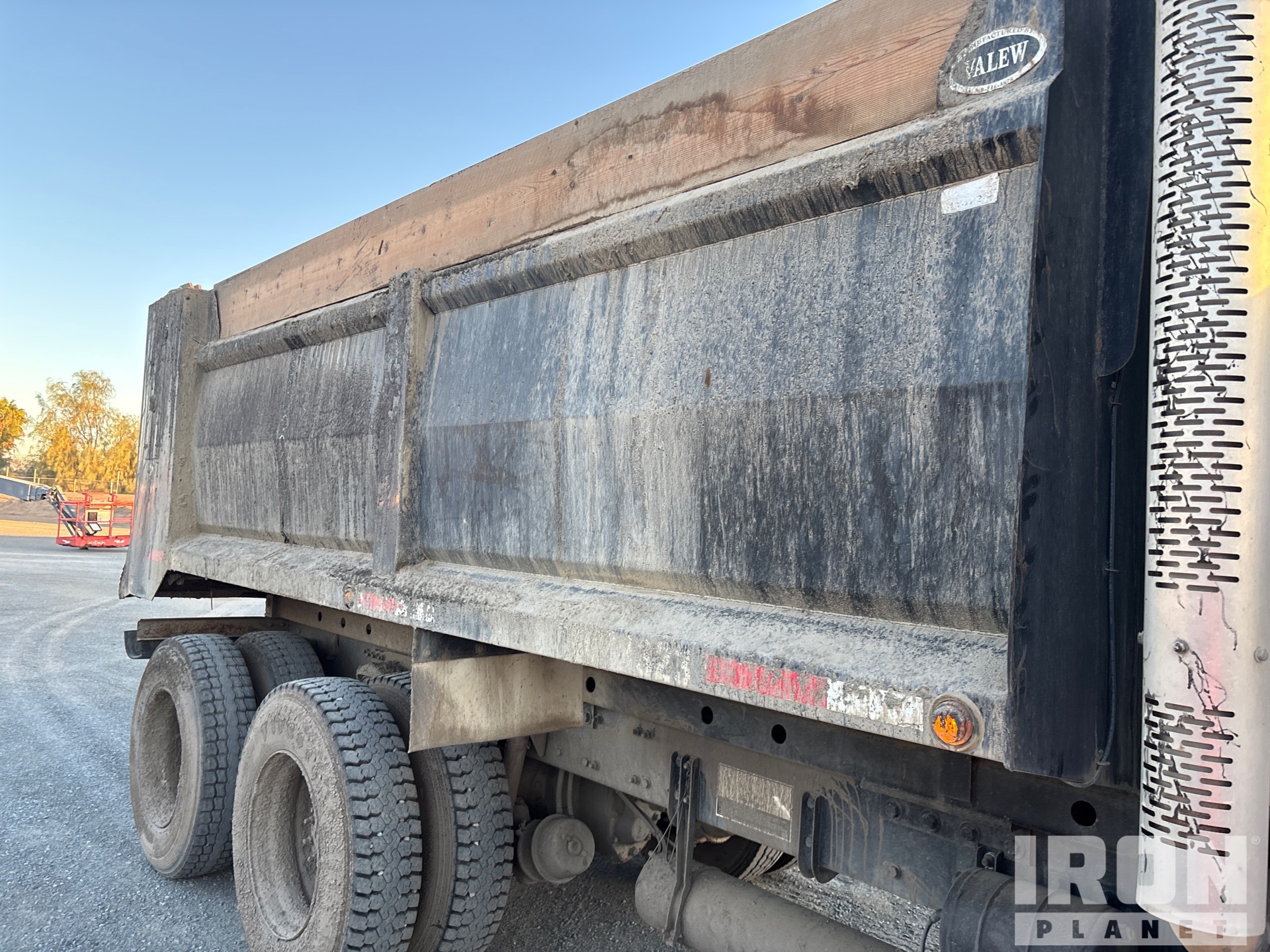2016 Freightliner M2 106