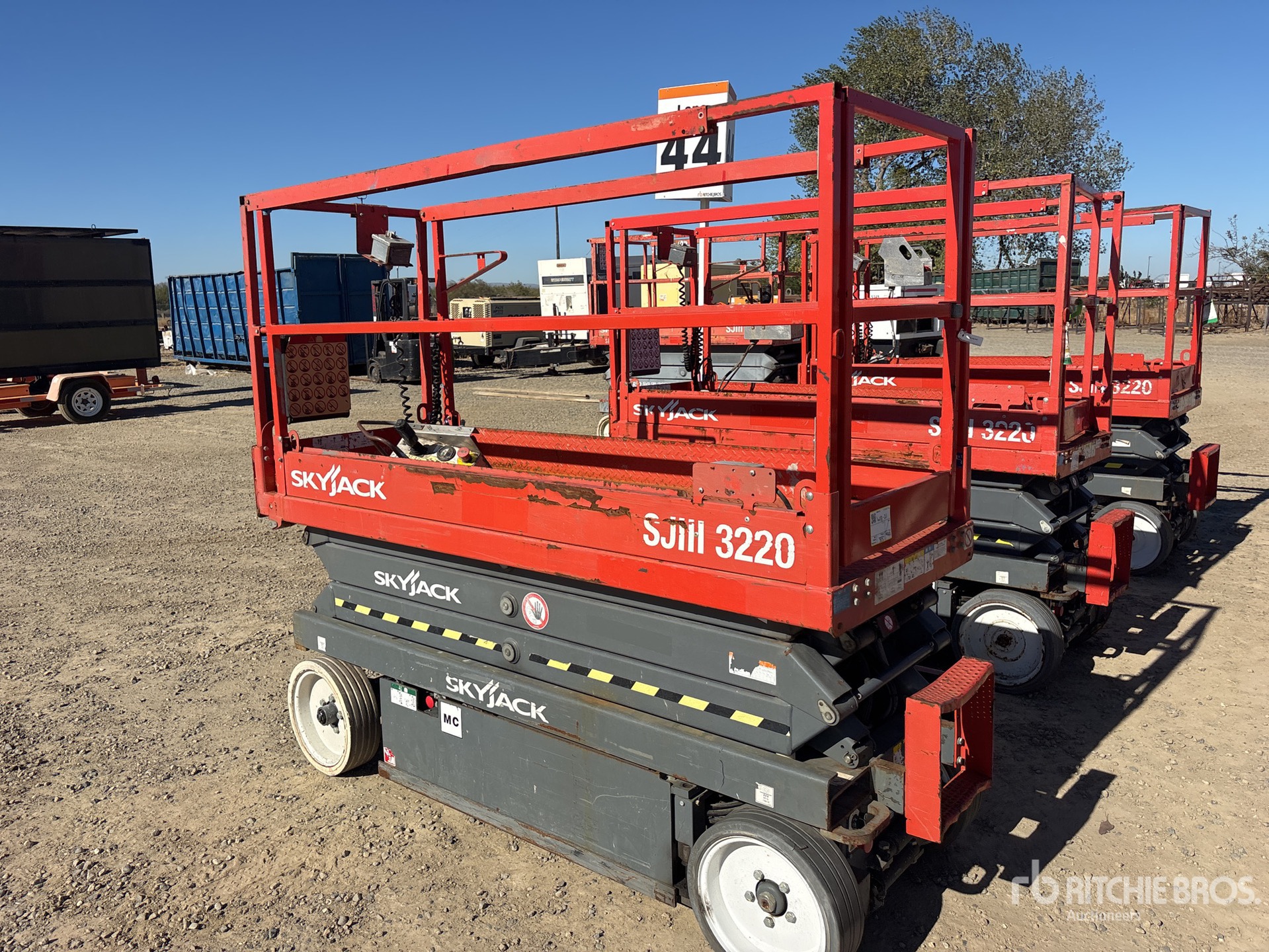 2017 Skyjack SJIII 3220