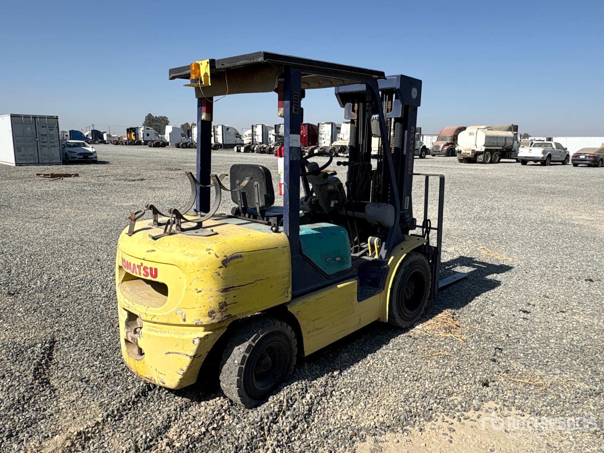 2001 Komatsu FG30C-12