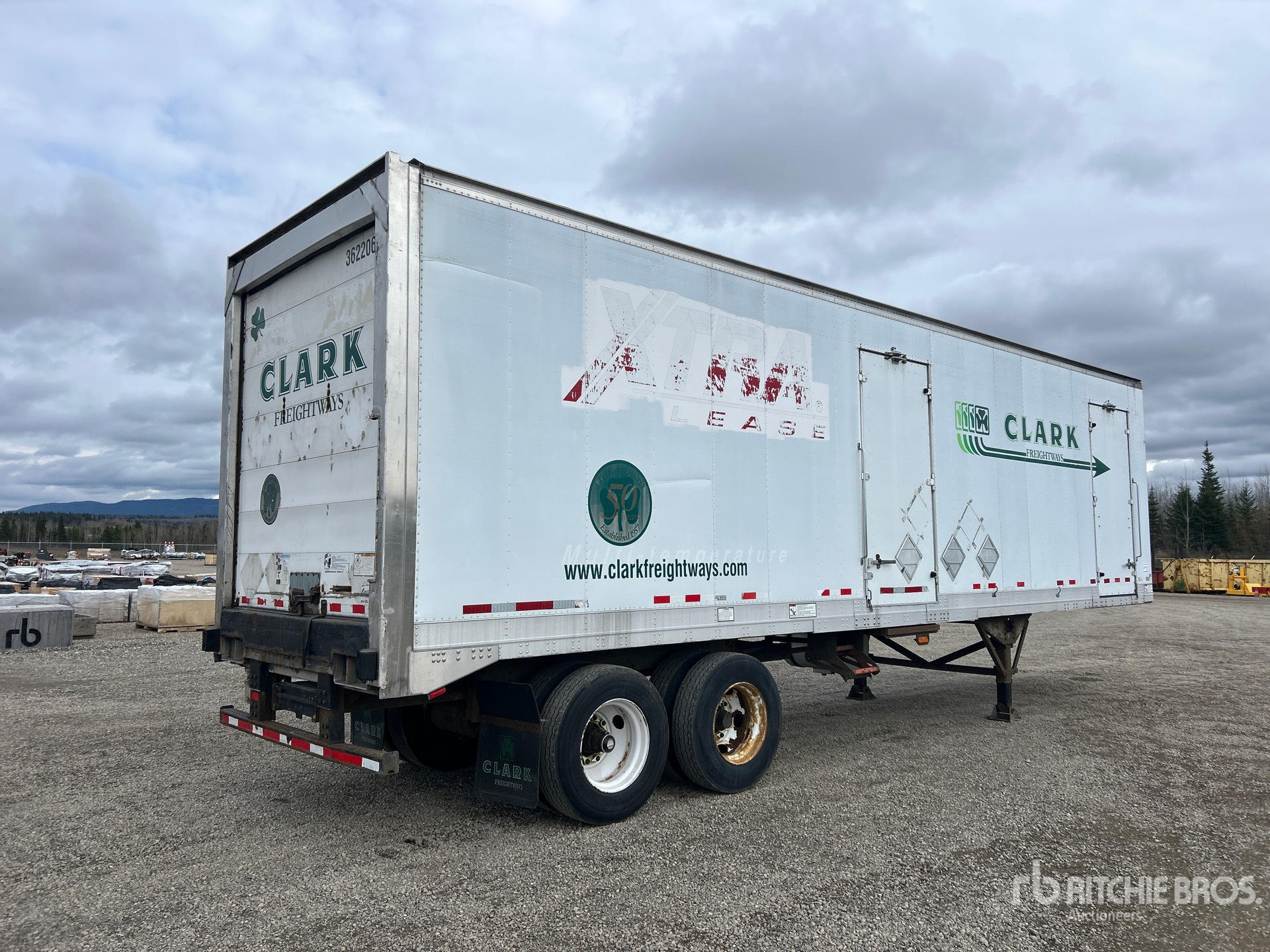 2001 Great Dane 36 ft T/A