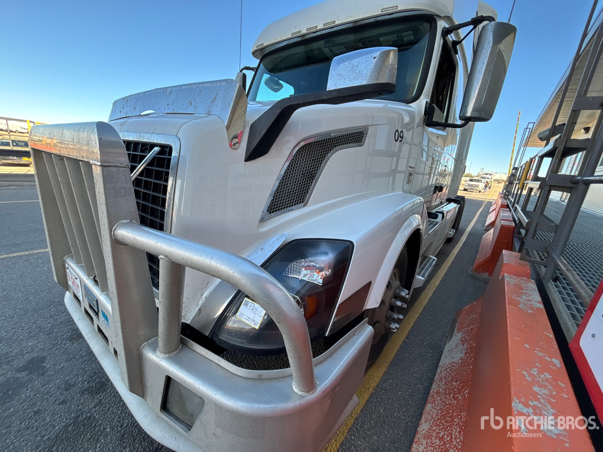 2016 Volvo VNL