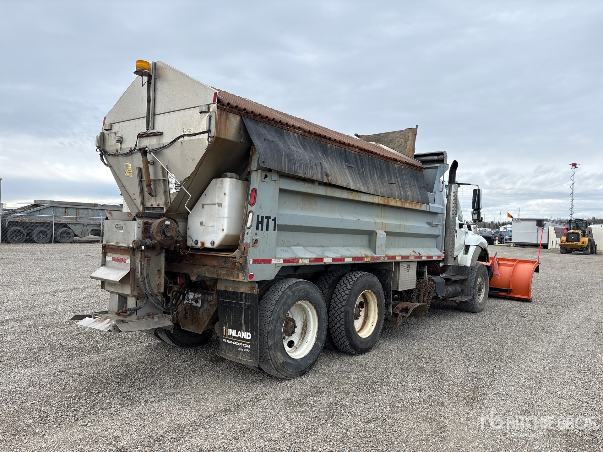 2010 International WORKSTAR 7600