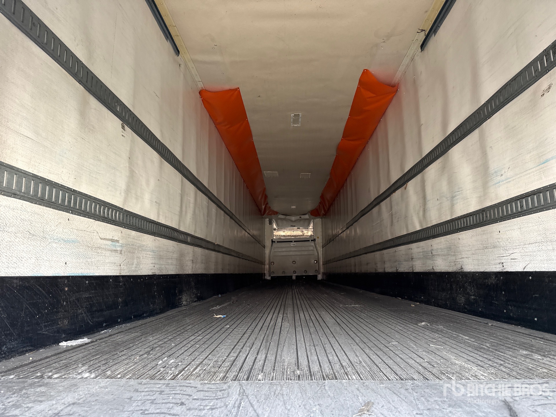 2015 Great Dane 53 FT X 102 IN T/A