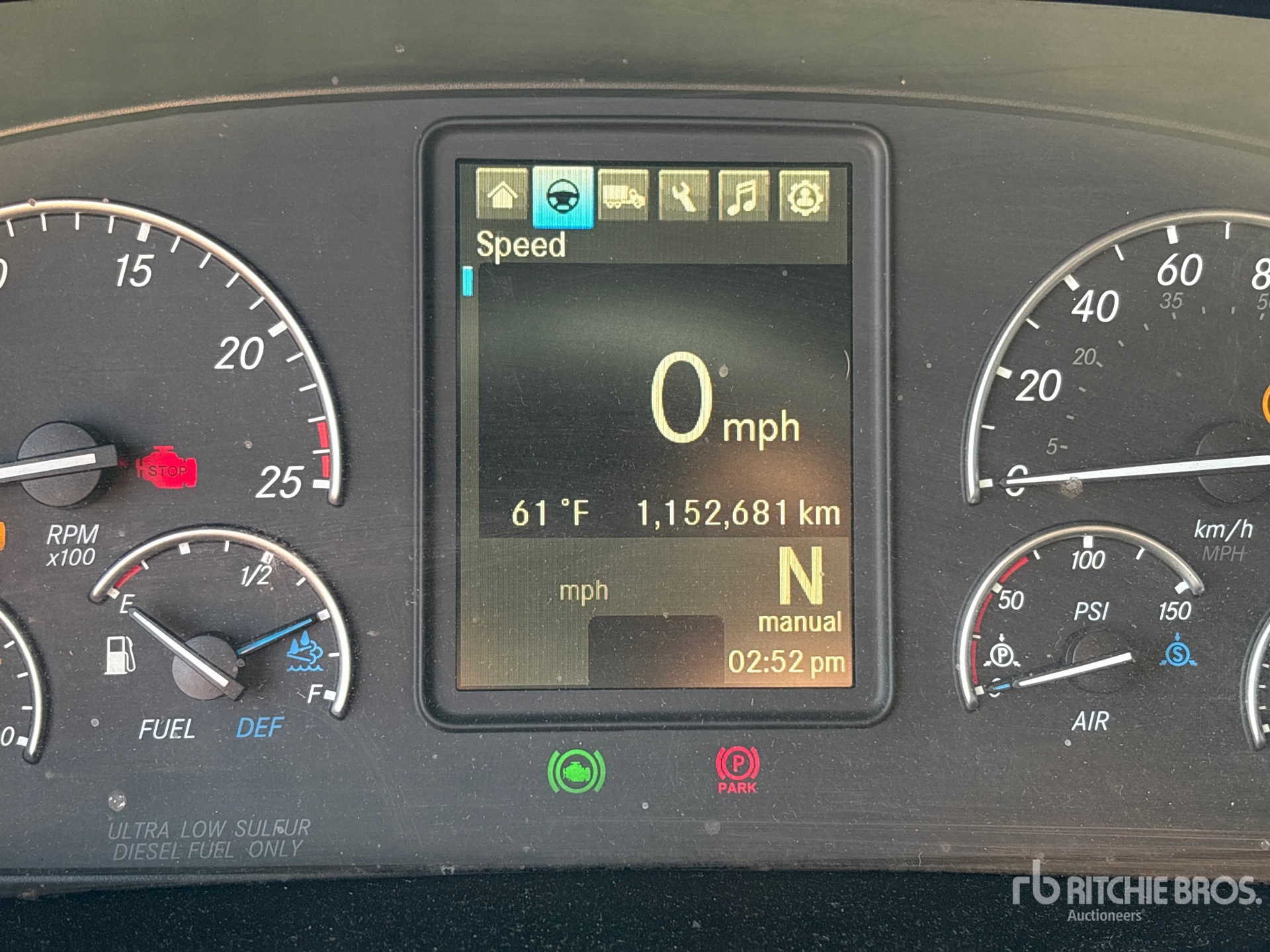 2020 Freightliner CASCADIA 126