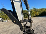 Hydraulics with Bucket Cylinder
