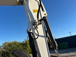 Hydraulics with Auxiliary Hydraulic Plumbing