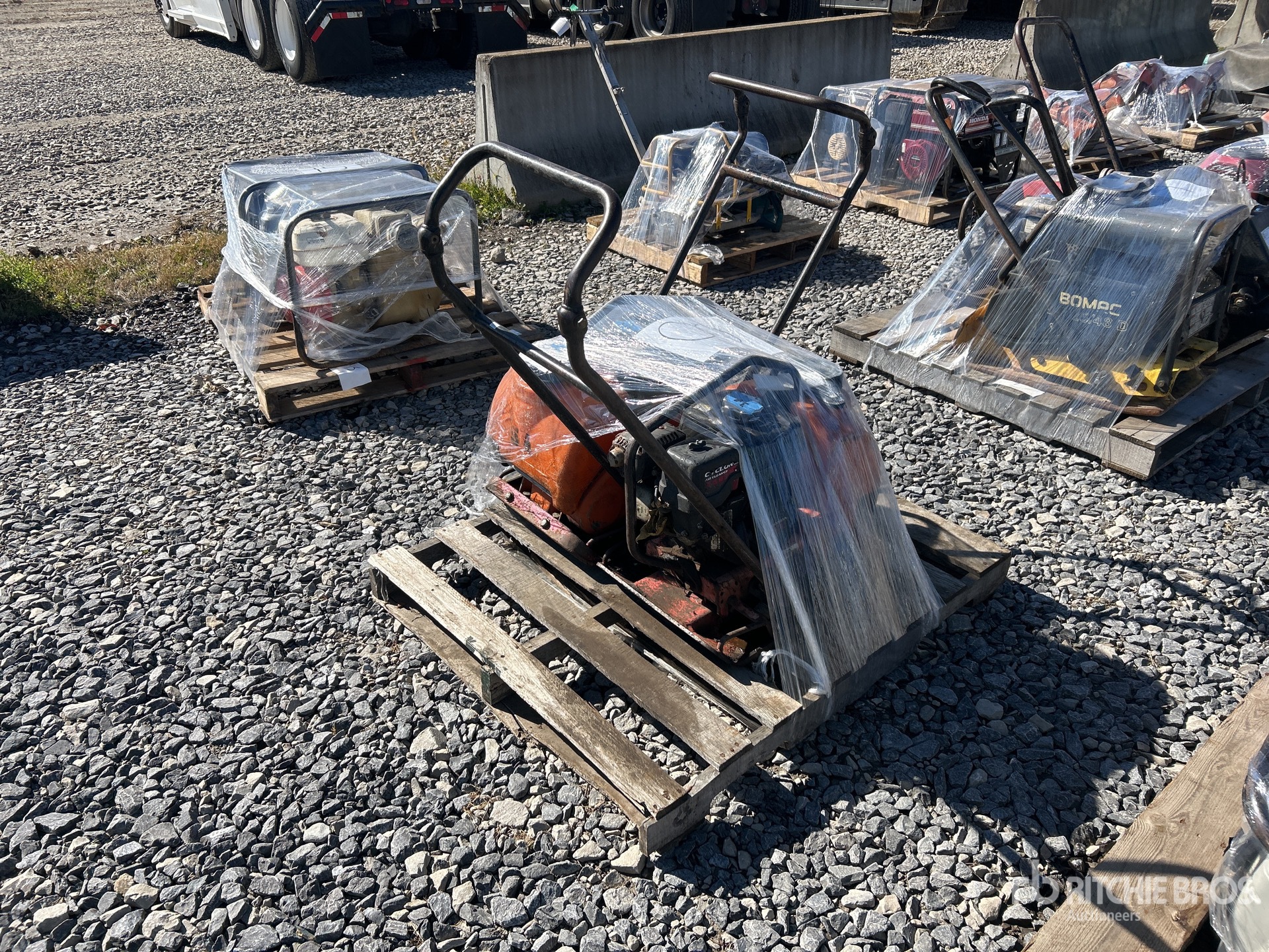 Multiquip MVC82VHW